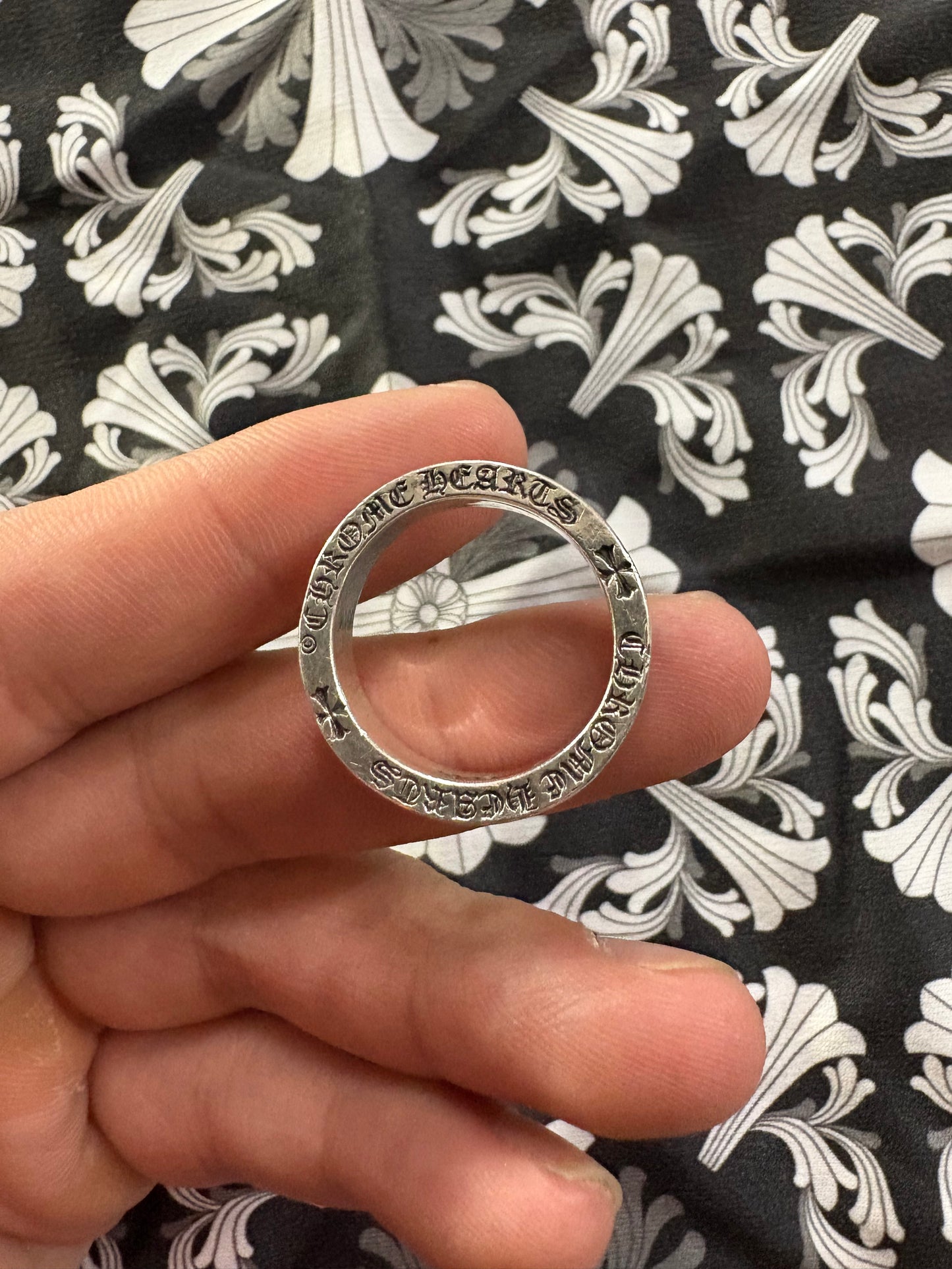 (8.5) .925 Chrome Forever Ring