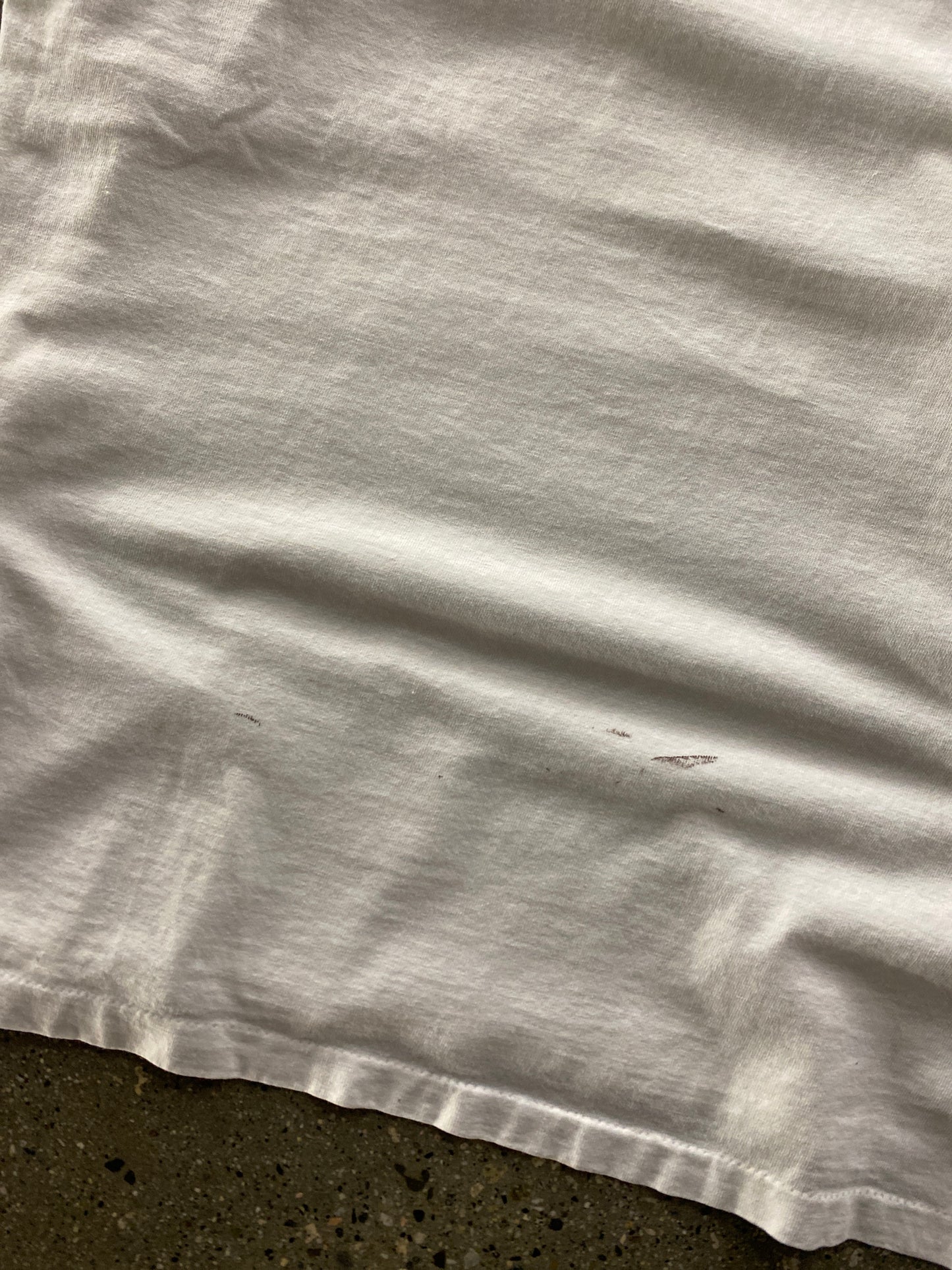 (L) (theerzy.co) 2002 Stussy NYTLA tee ( as is )