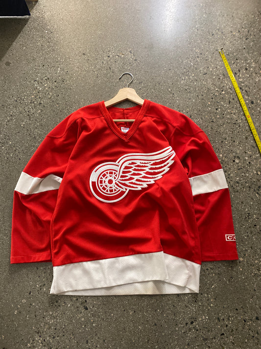 (s/m) CCM redwings jersey