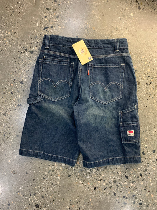 s56 - 27w Levi Carpenter Jort