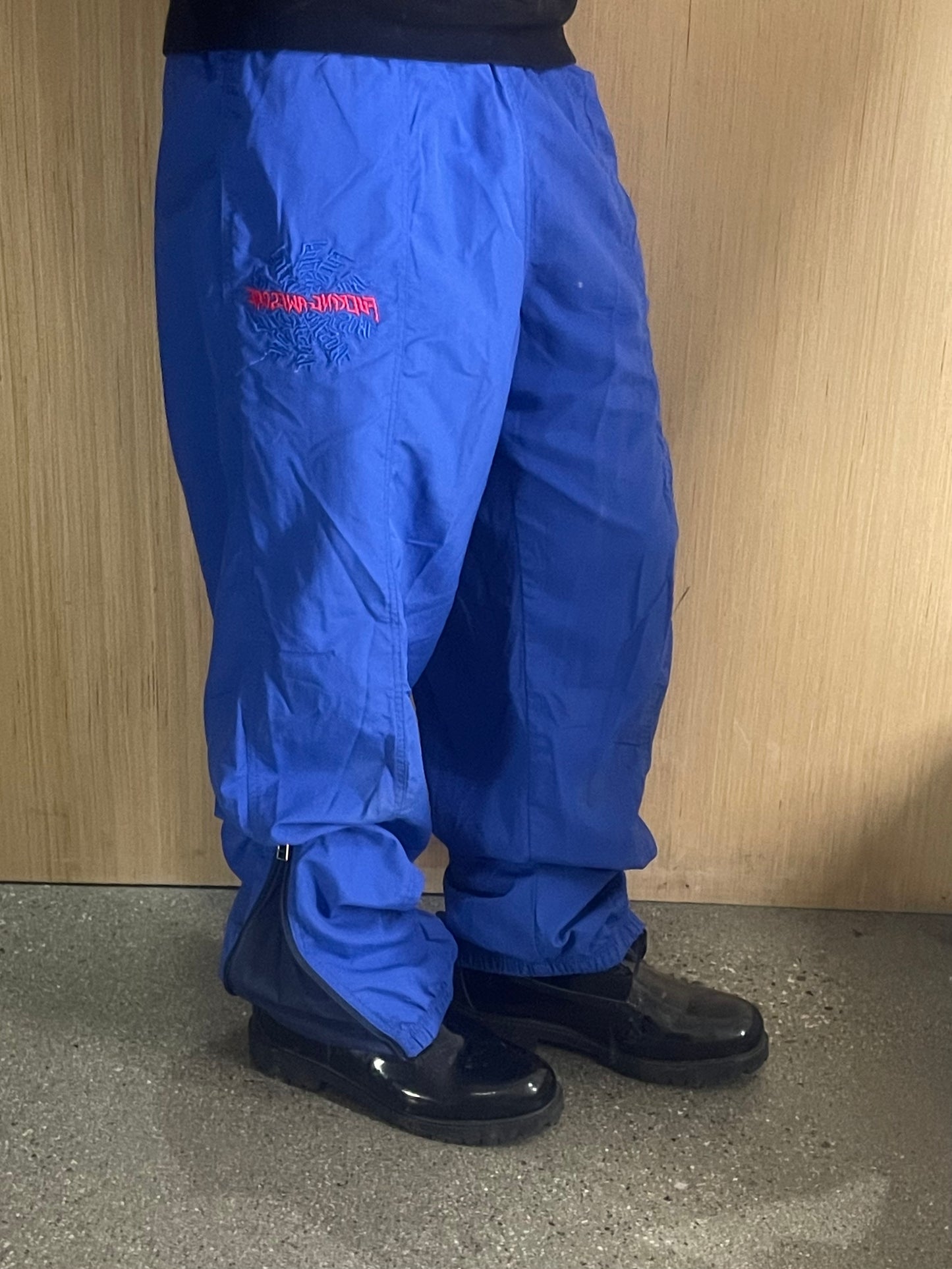 (L) FA Nylon Bottoms