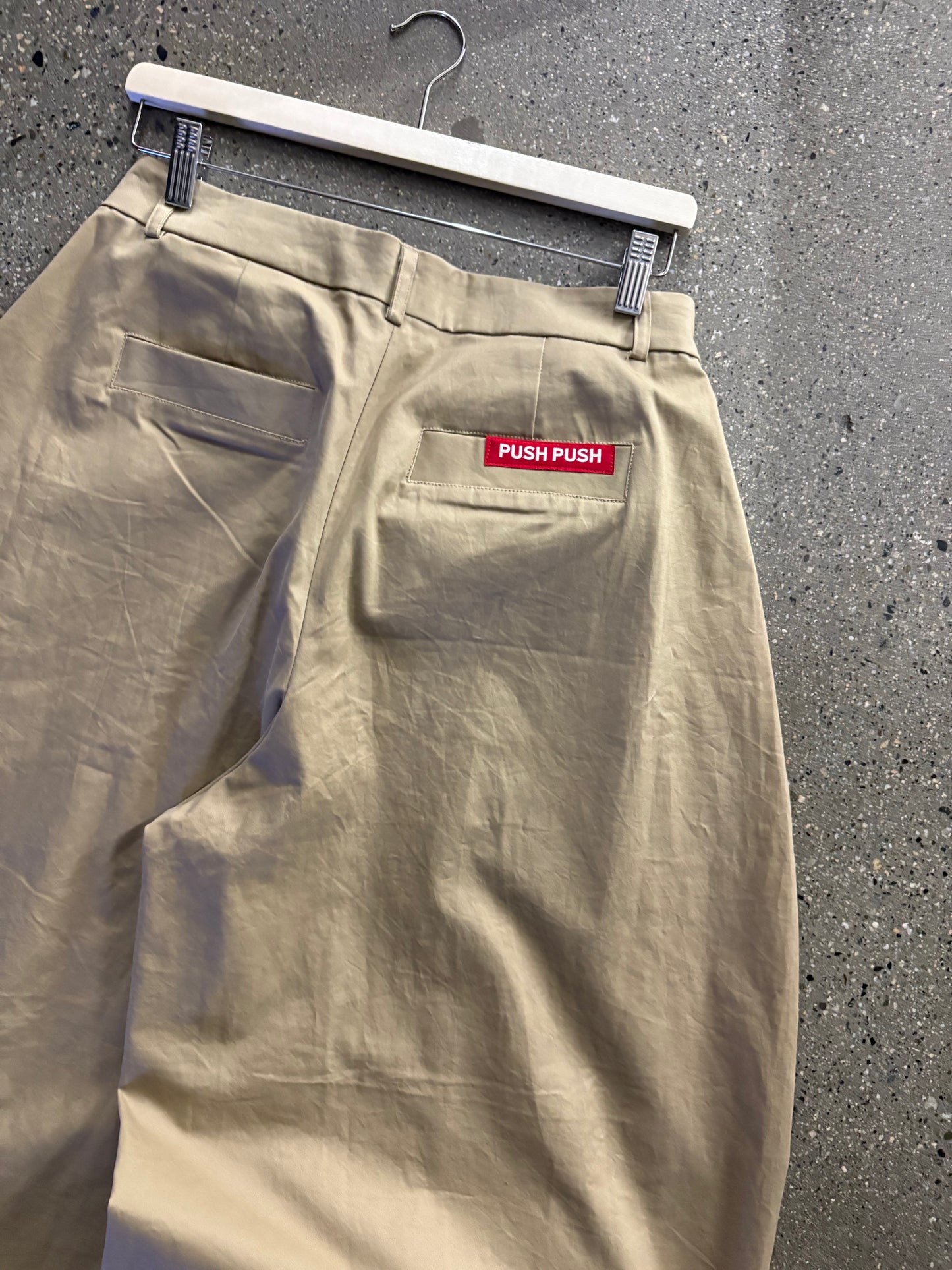 (32”) Push Push Pleated Pant