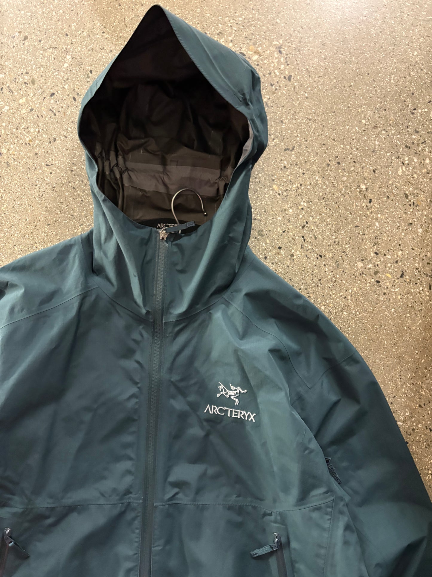 (L) Arc’teryx Zeta SL Labyrinth