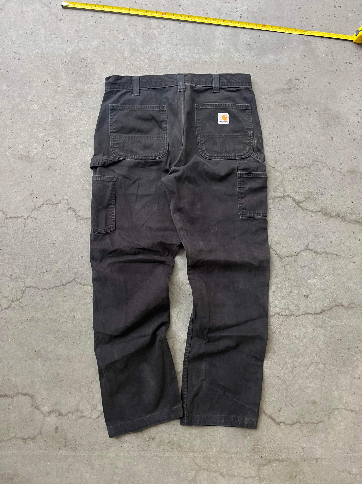 (34”) Carhartt Black Carpenters