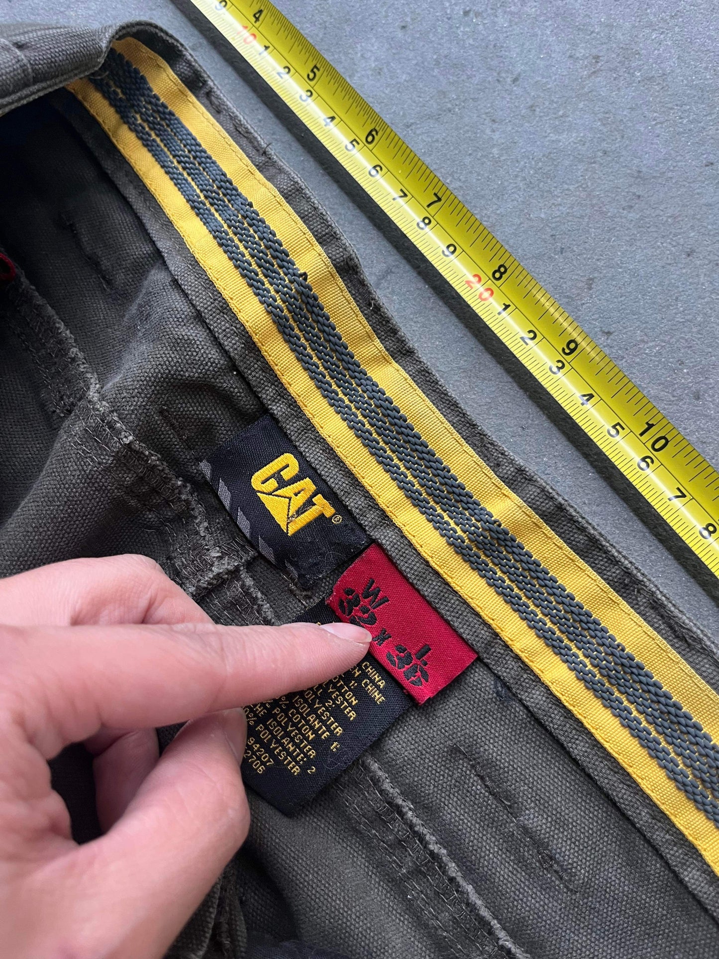 (32”) CAT Utility Workwear Carpenters