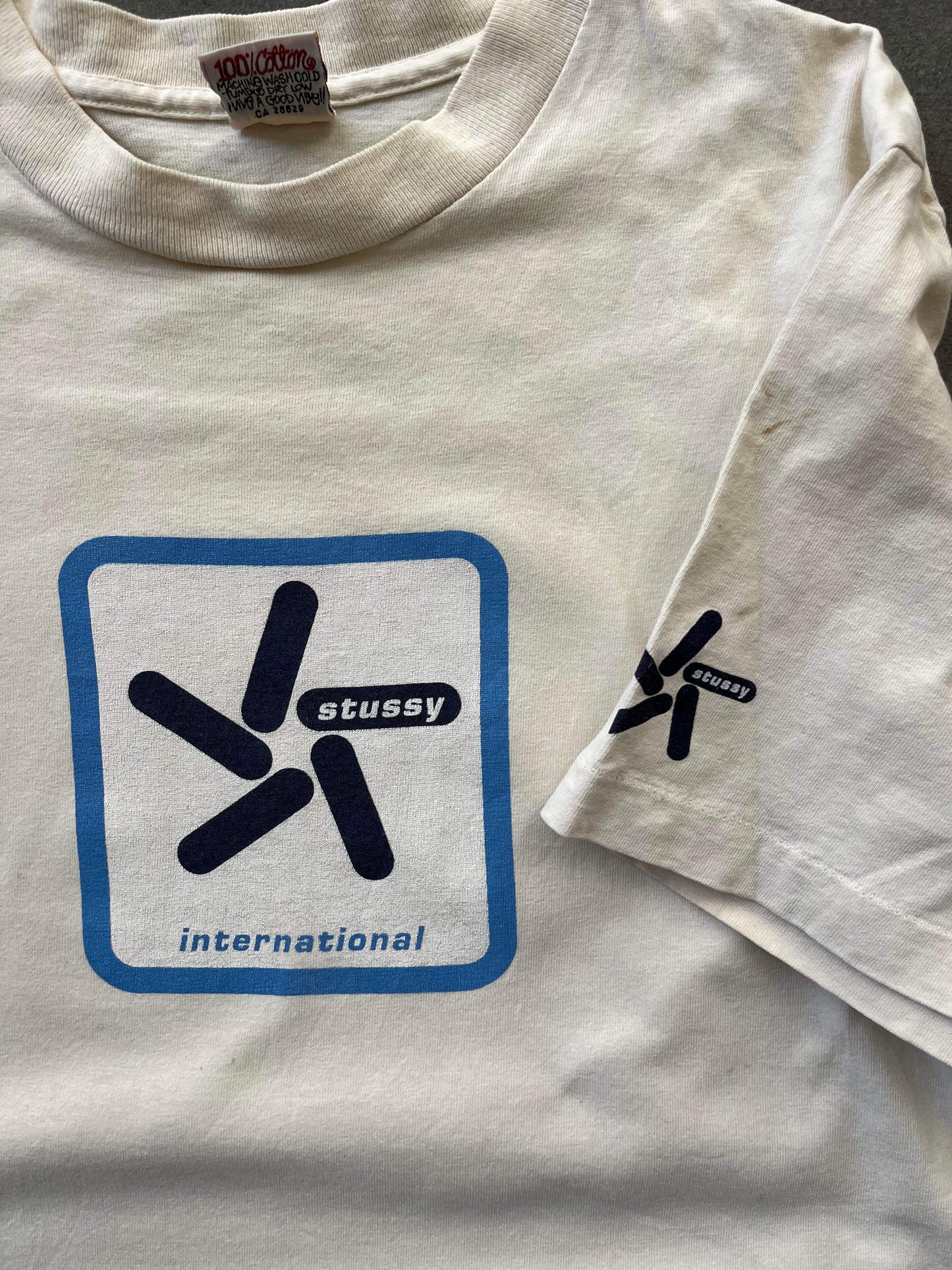 (M) 90’s Stussy International Tee