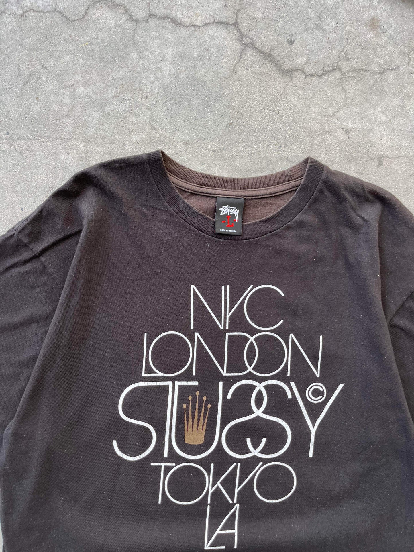 (L/XL) 00’s Sunfaded Stussy Cities Tee