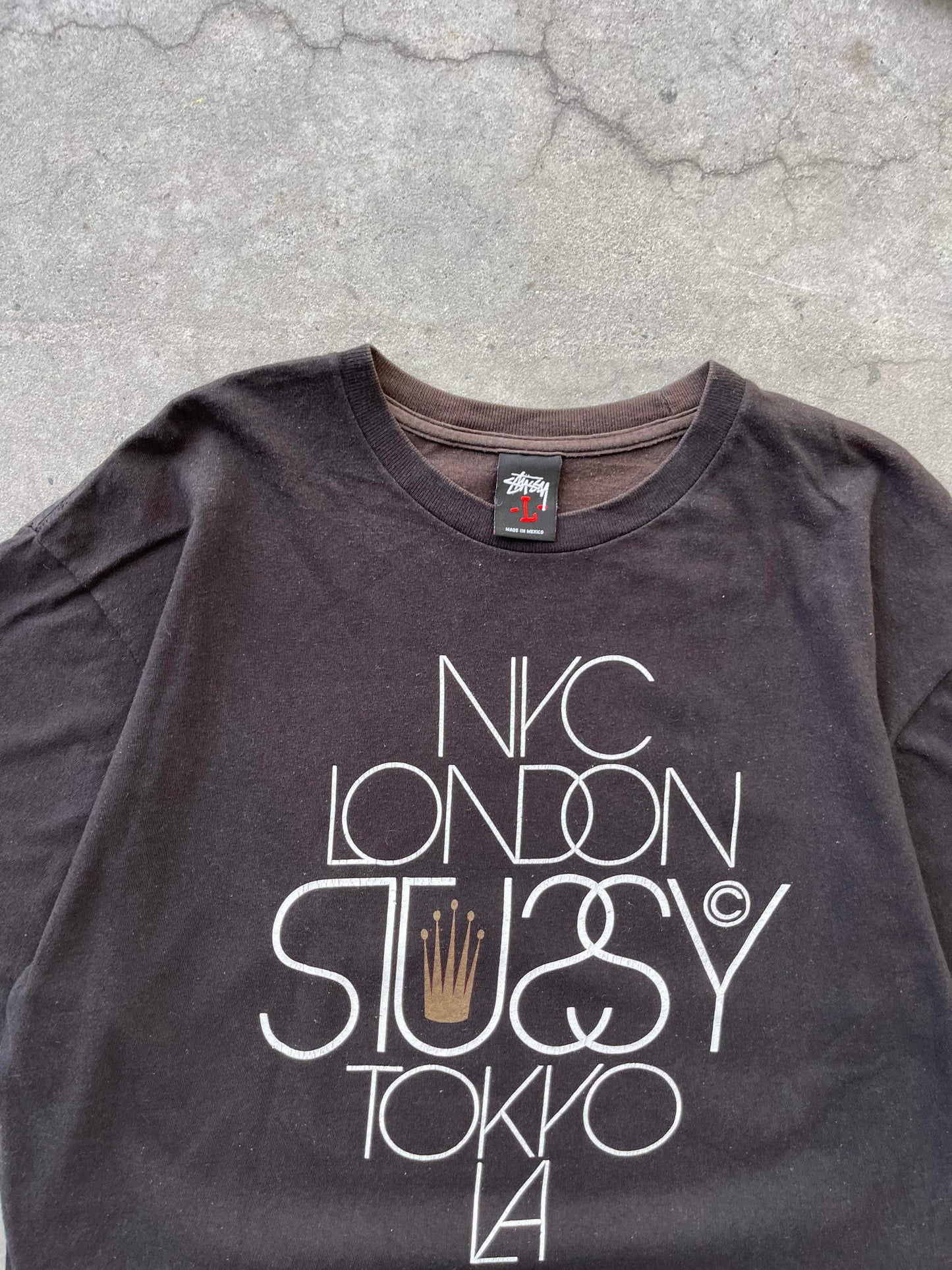 (L/XL) 00’s Sunfaded Stussy Cities Tee