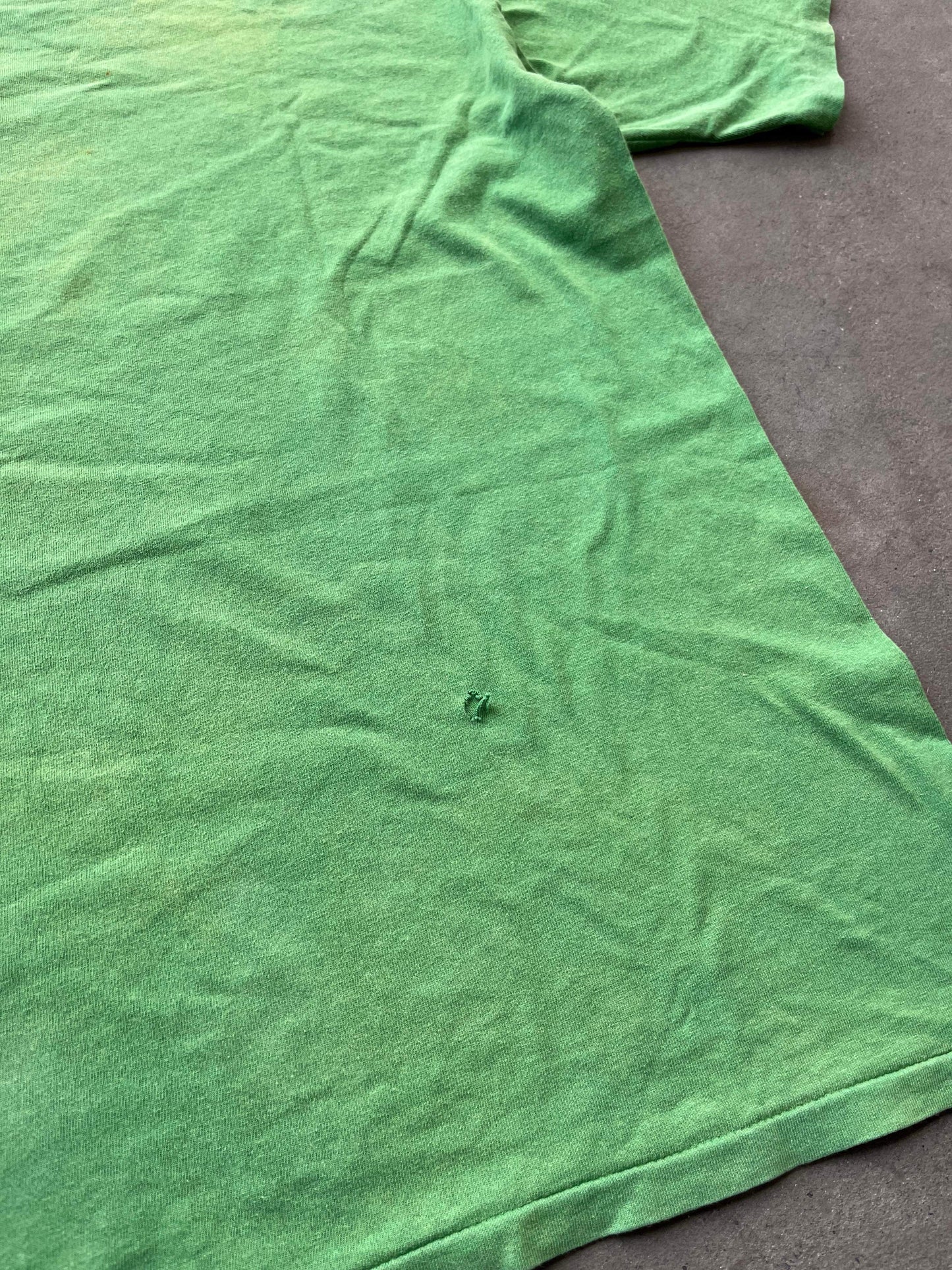 (XL) 90’s Sunfaded Distressed Stussy Stay in School Tee