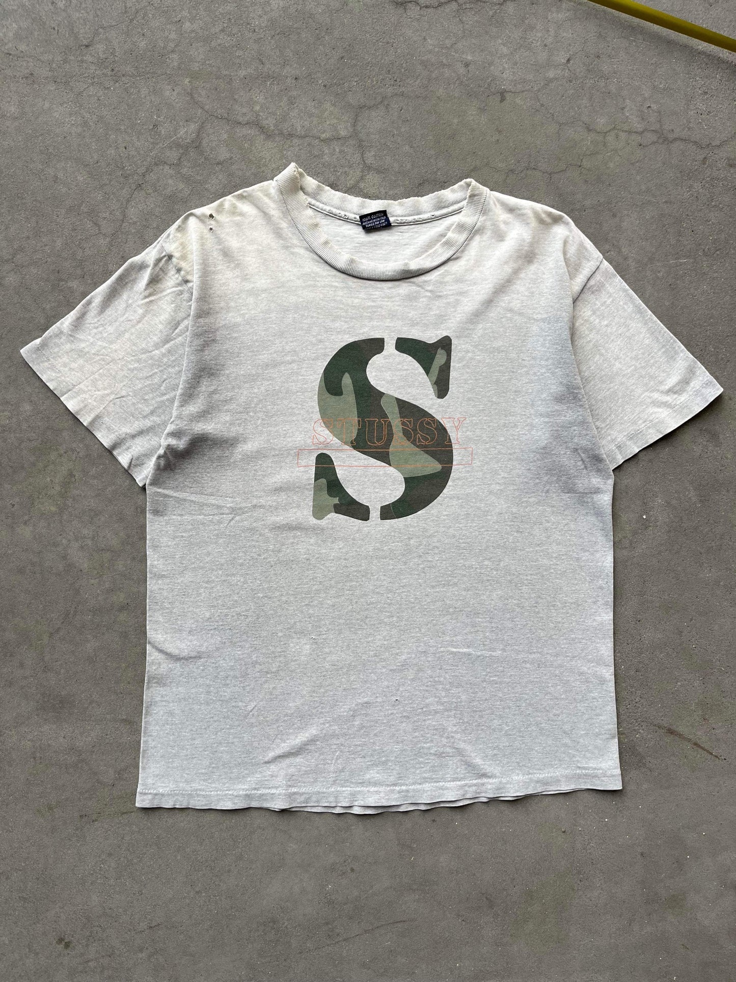 (L) 90’s Distressed Stussy S Tee