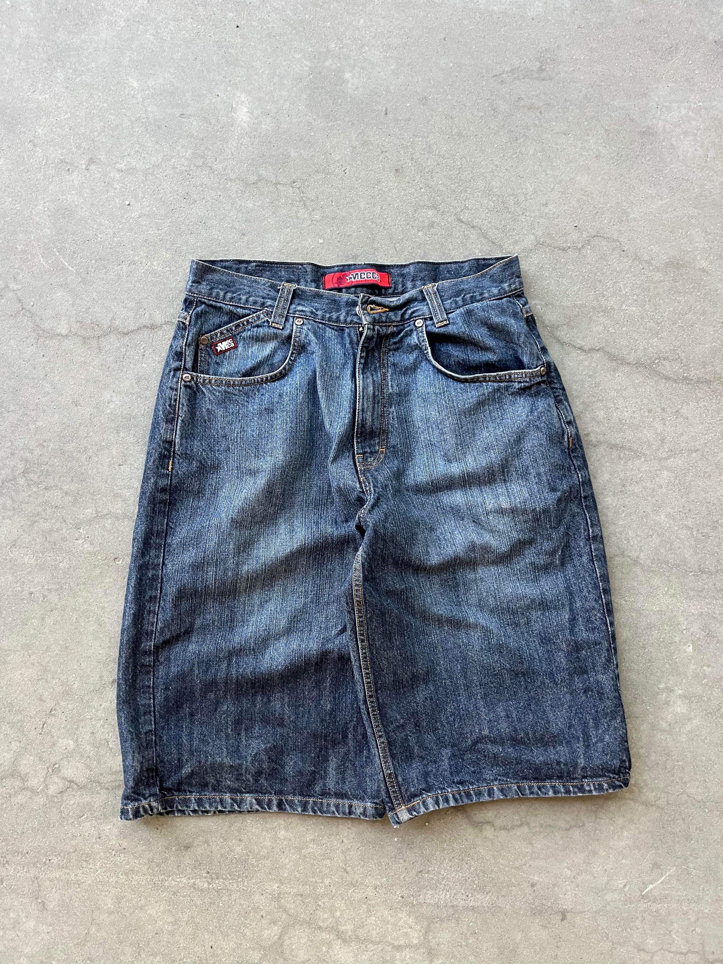 (34”) Y2K Mecca Baggy Jorts