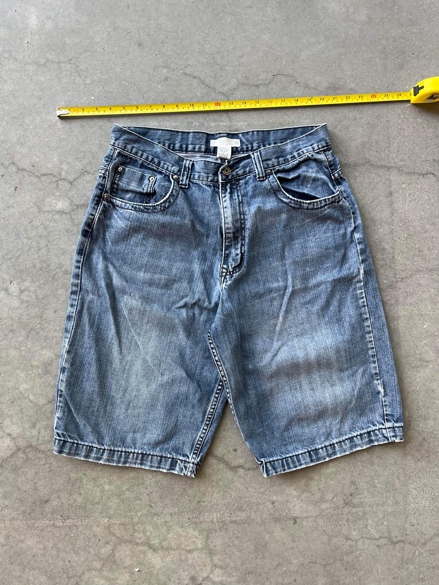 (34”) Y2K Route 66 Light Wash Baggy Jorts