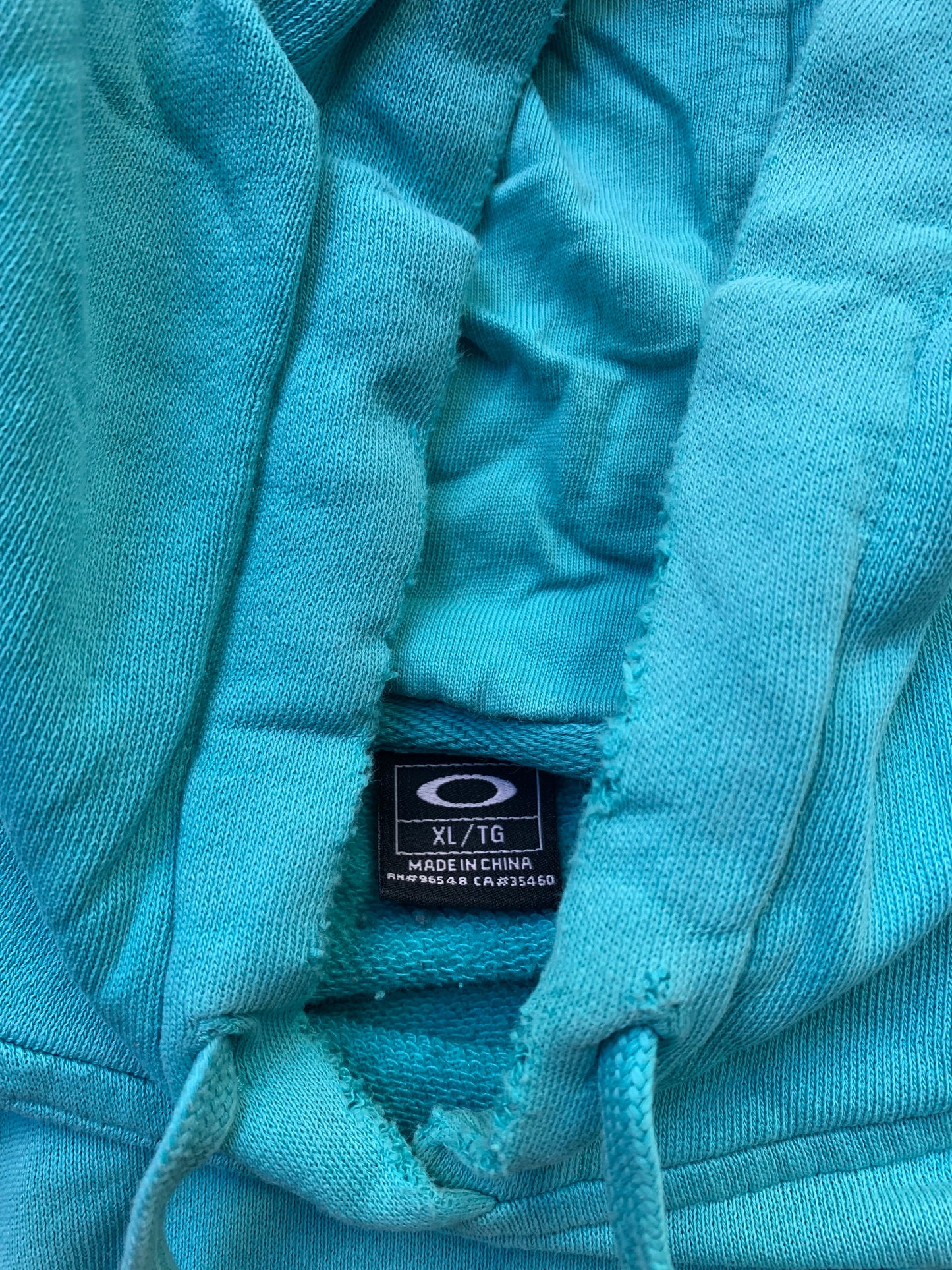 ~ (XL/2X) 00’s Oakley Doublesided Hoodie