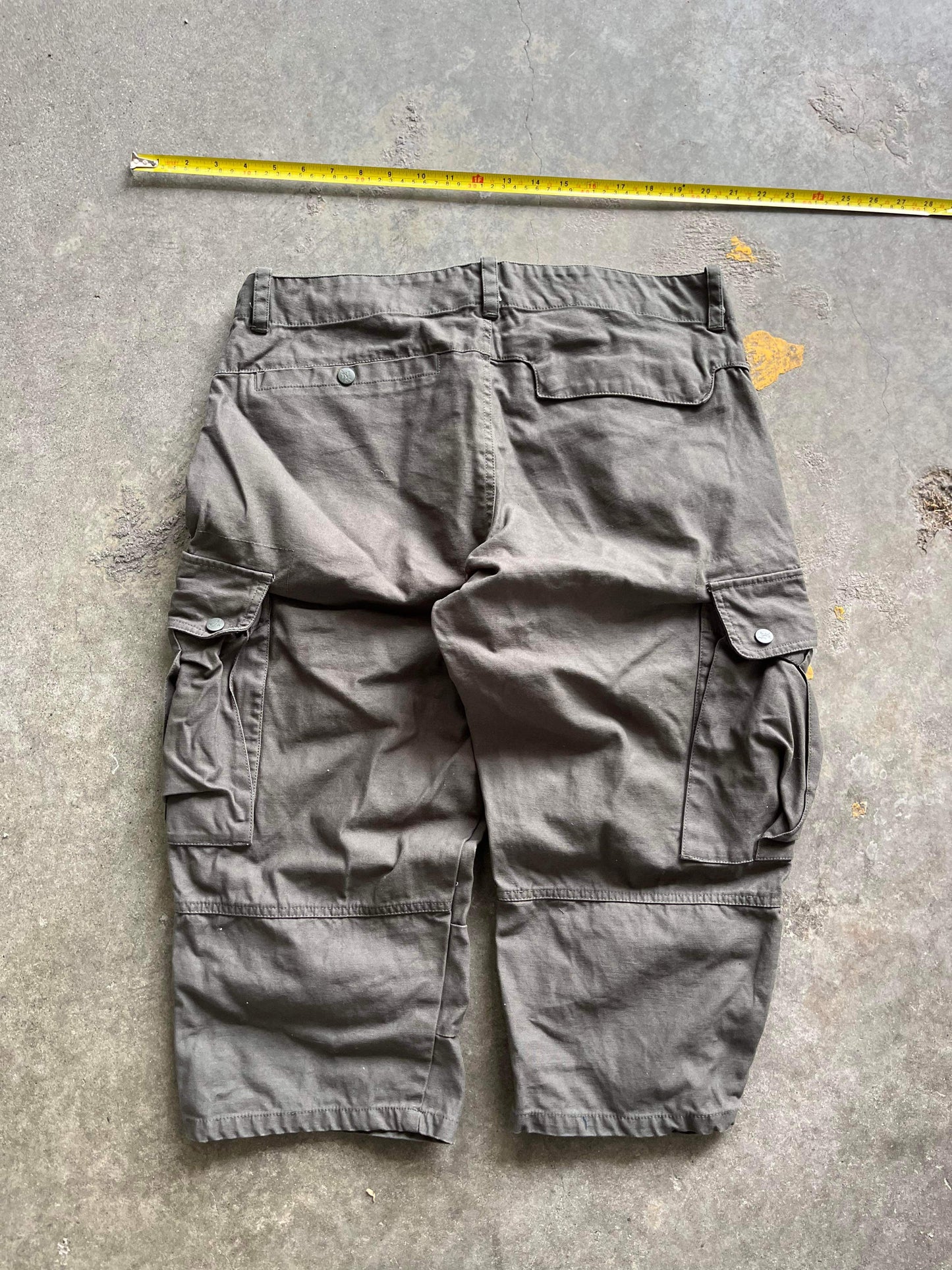 (36”) Arcteryx Mens Capri Style