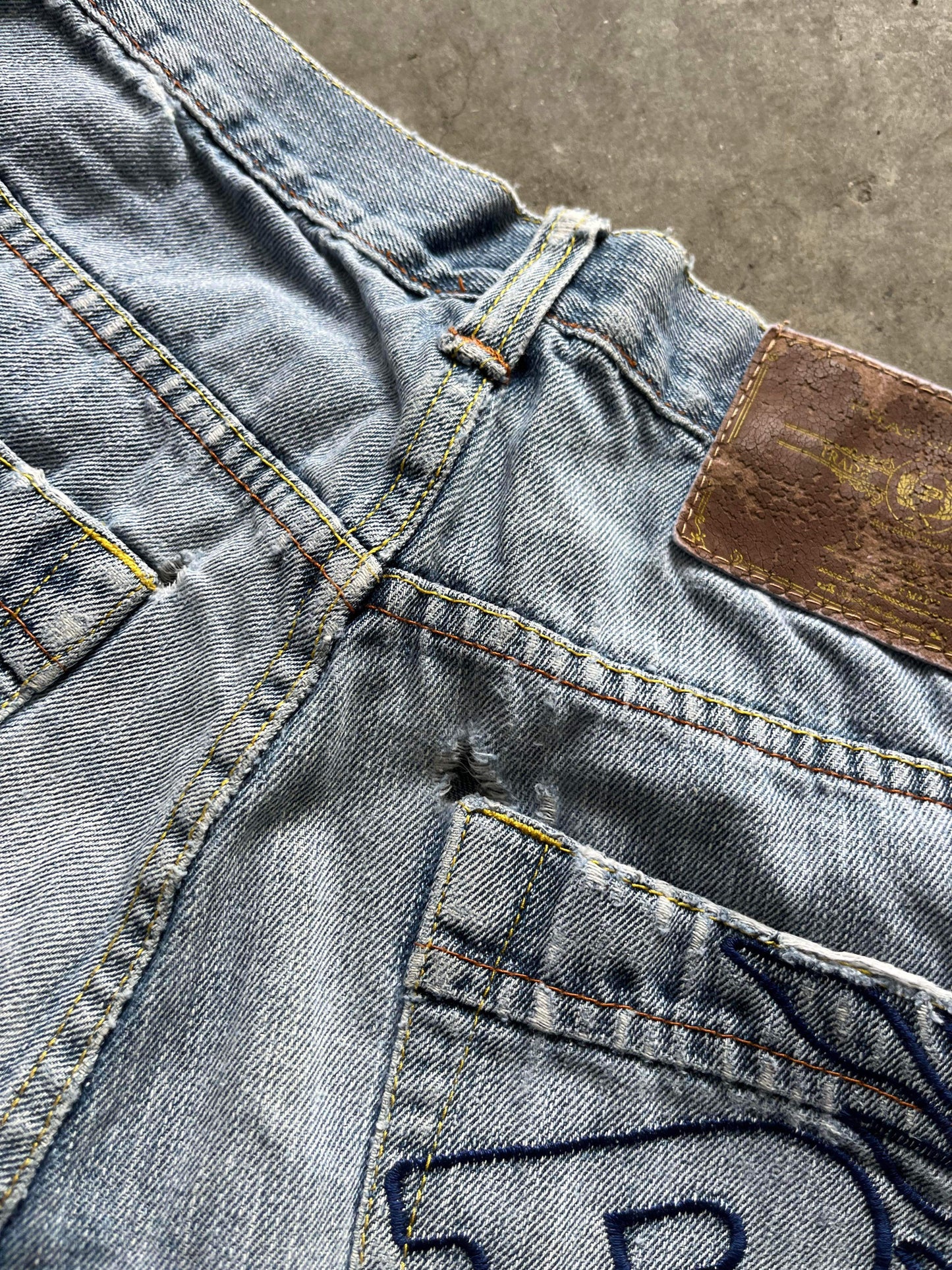 (32”) Distressed Phat Farm Blue Denim