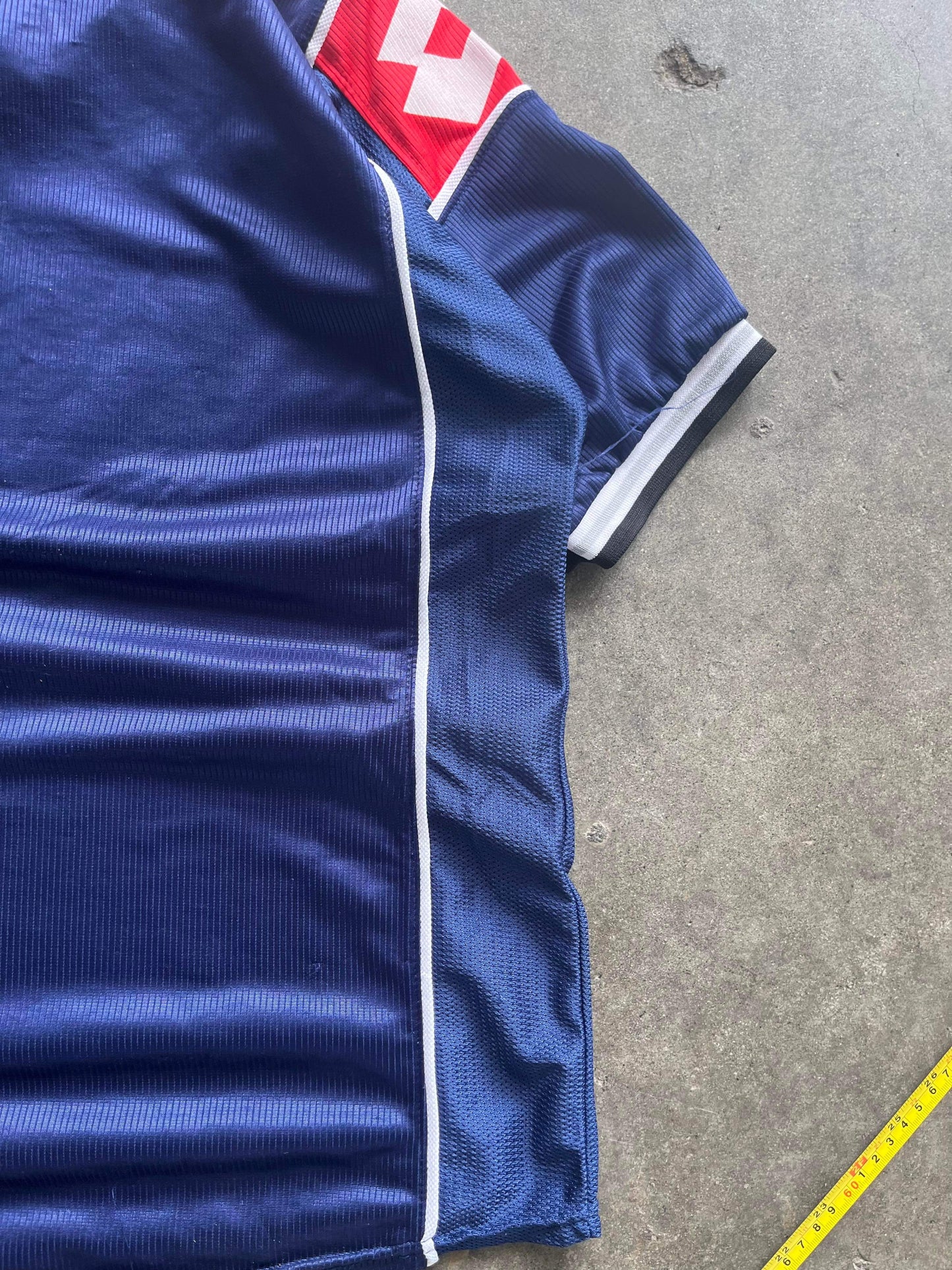 (L/XL) 2000-01 Juventus Kit