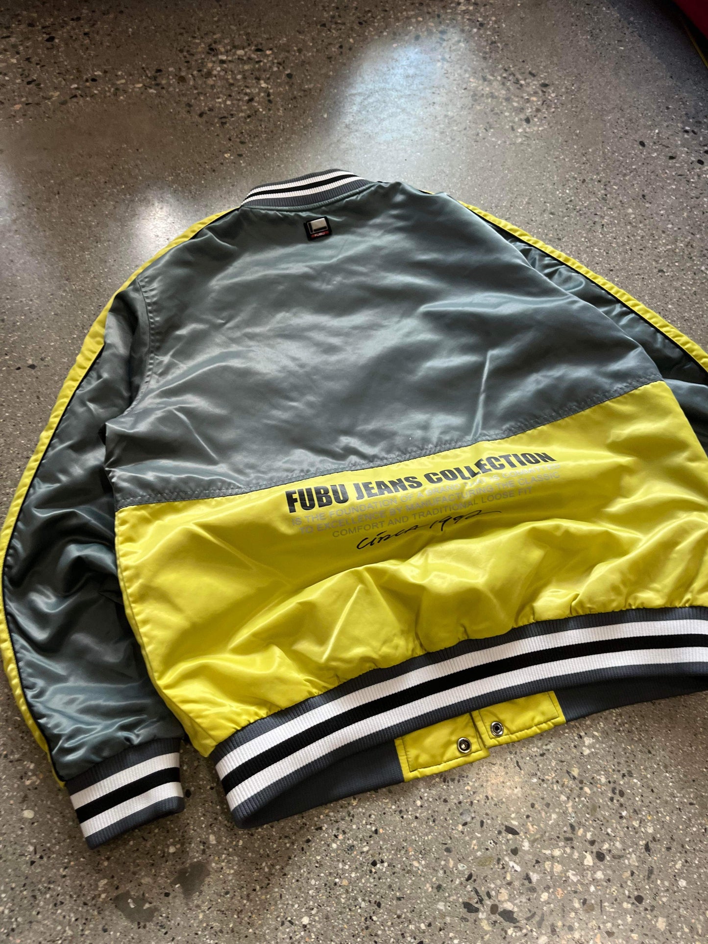 (M/L) Fubu Varsity Jkt