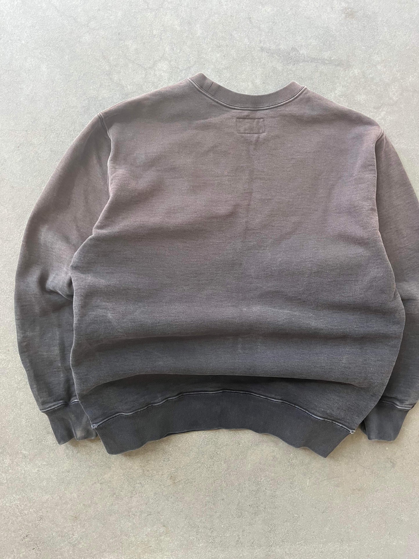 (S) Sunfaded Supreme Script Crewneck
