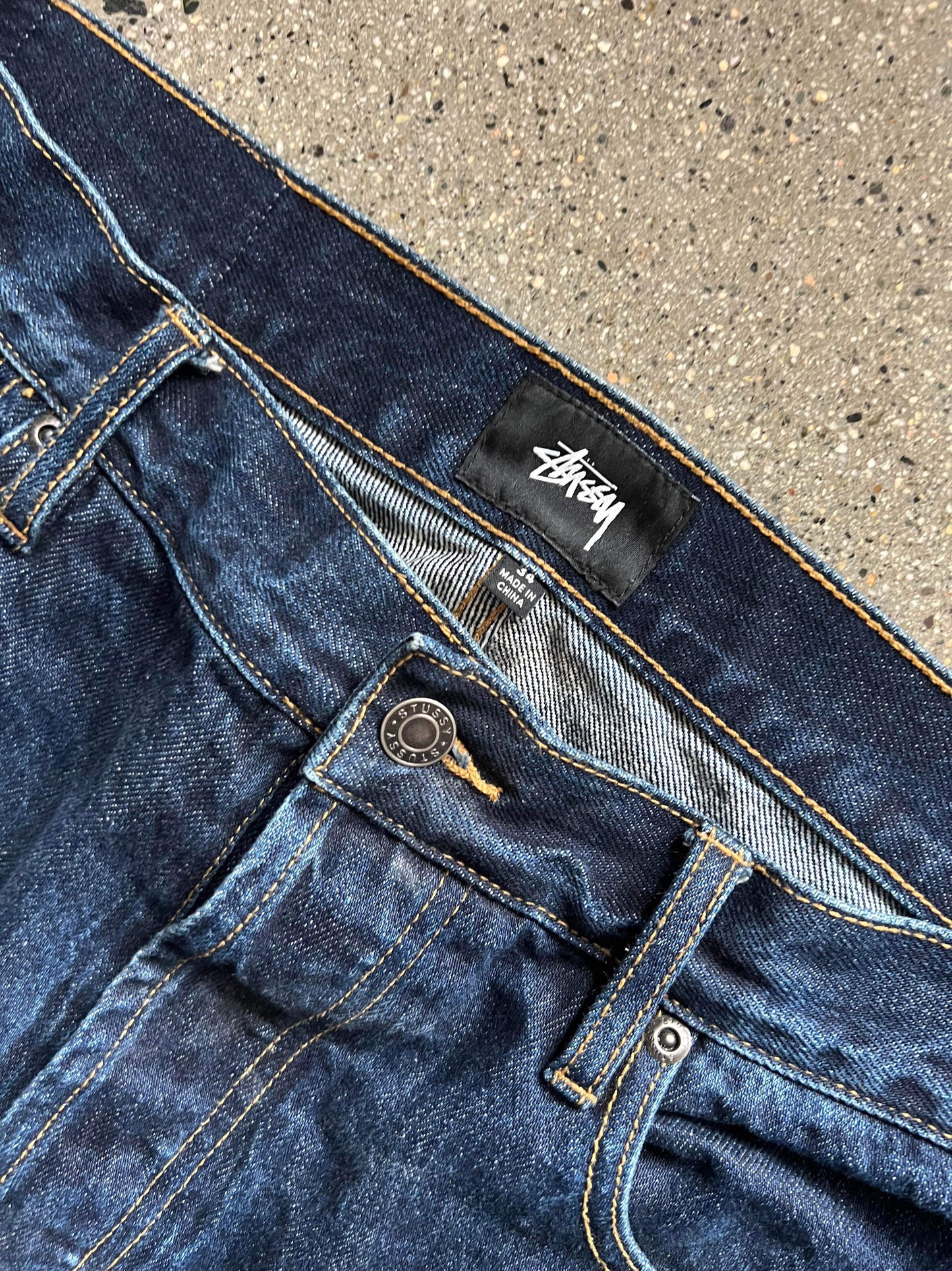 (34”) Stussy Baggy Dark Wash Denim
