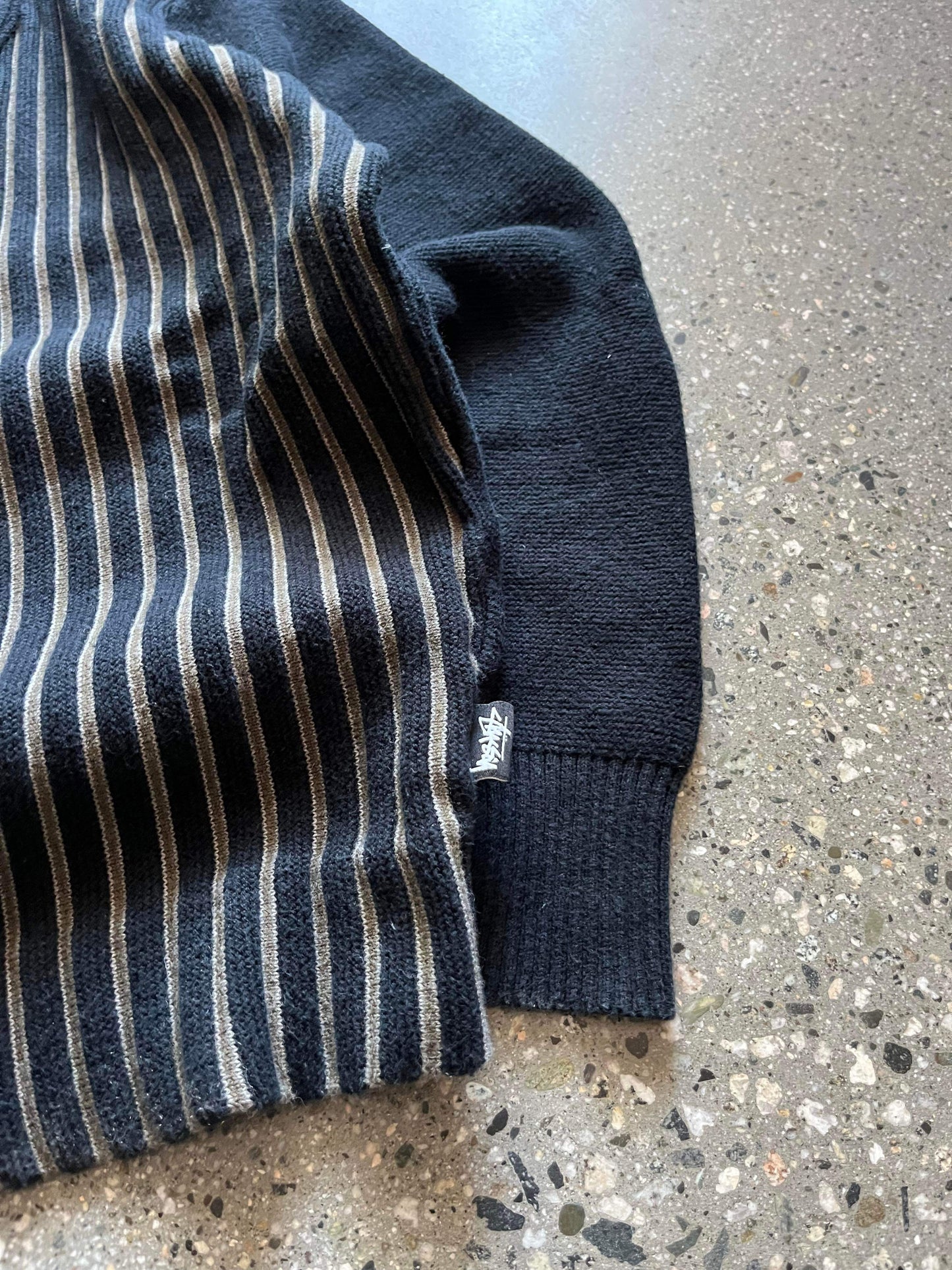 (S) Stussy Cardigan Sweater