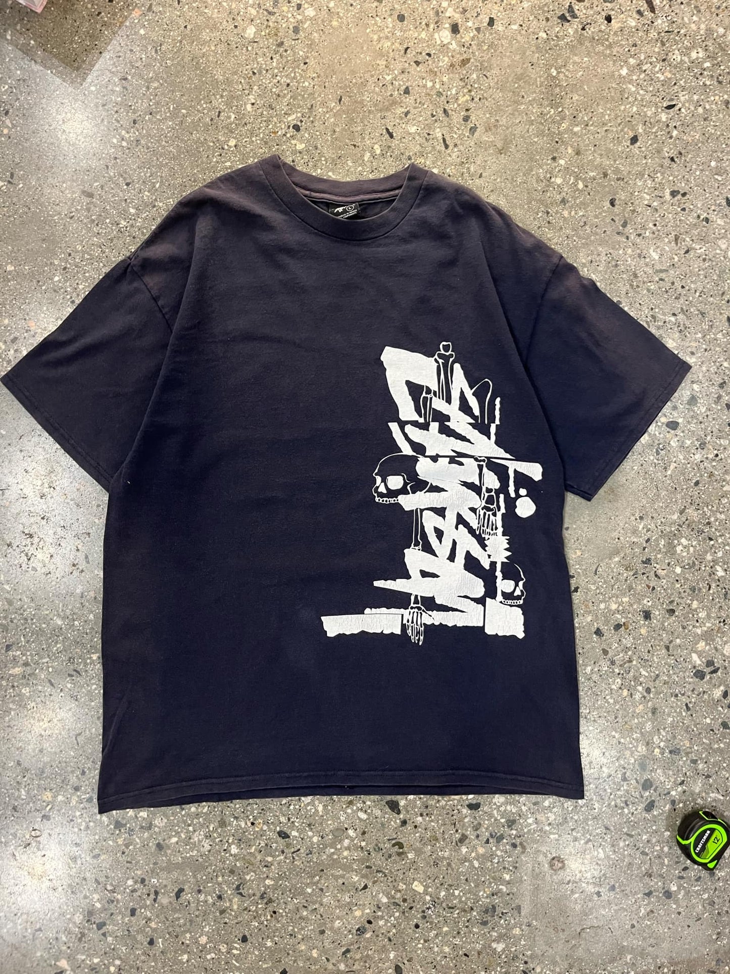 (L) Stussy Skull Tee