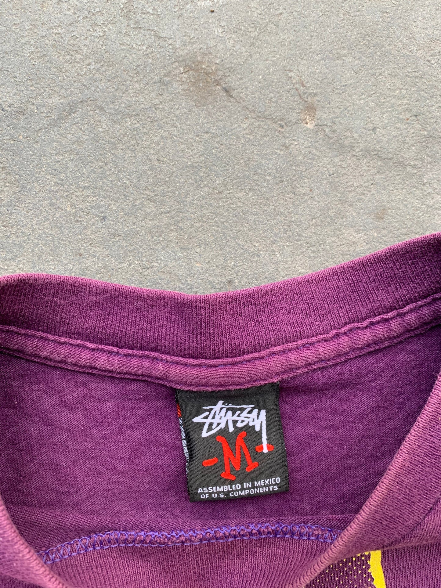 (S/M) Early 00’s Stussy NYC Chief Tee
