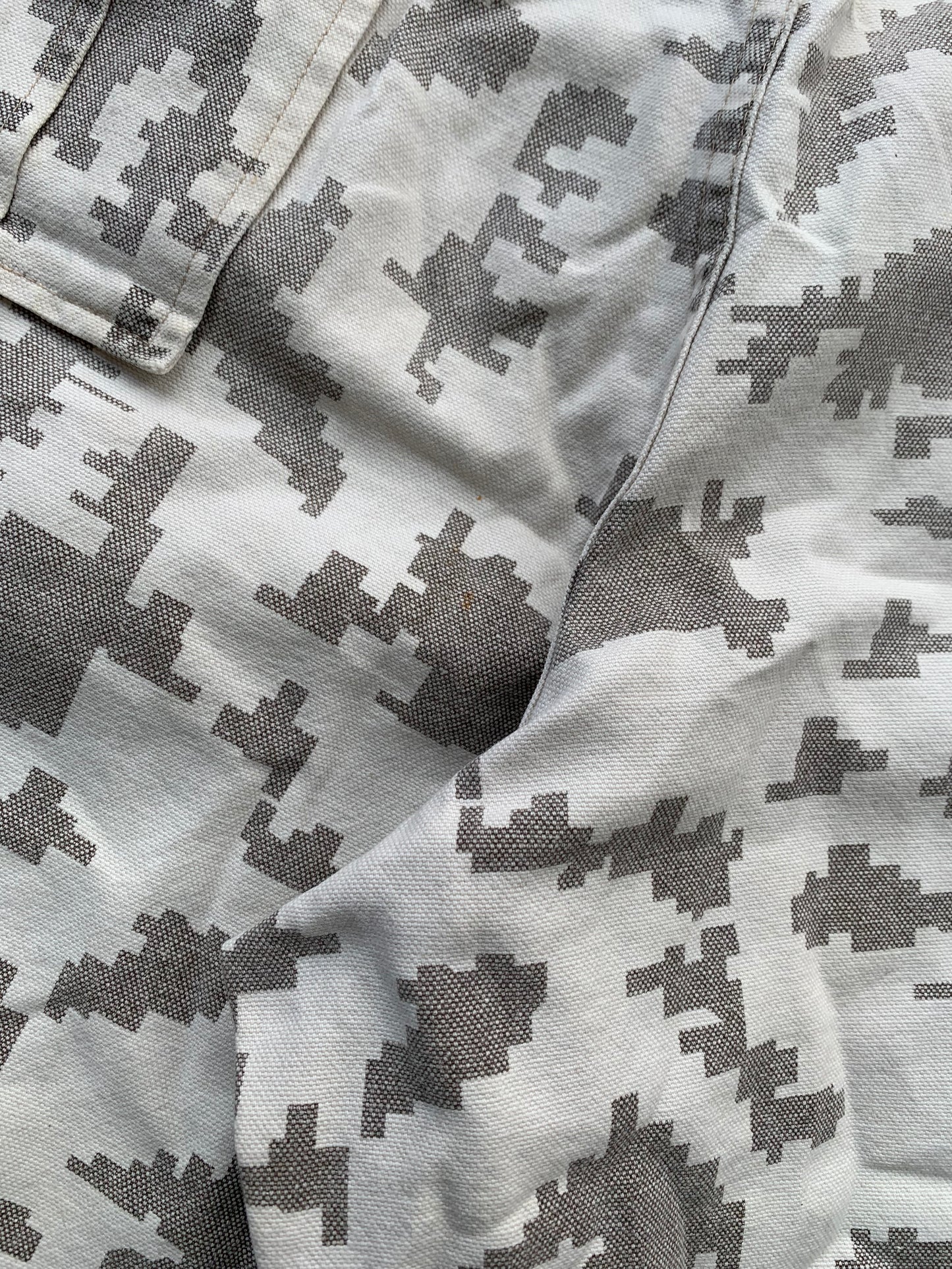 (34”) 90’s Stussy Digi Camo Cargo Shorts