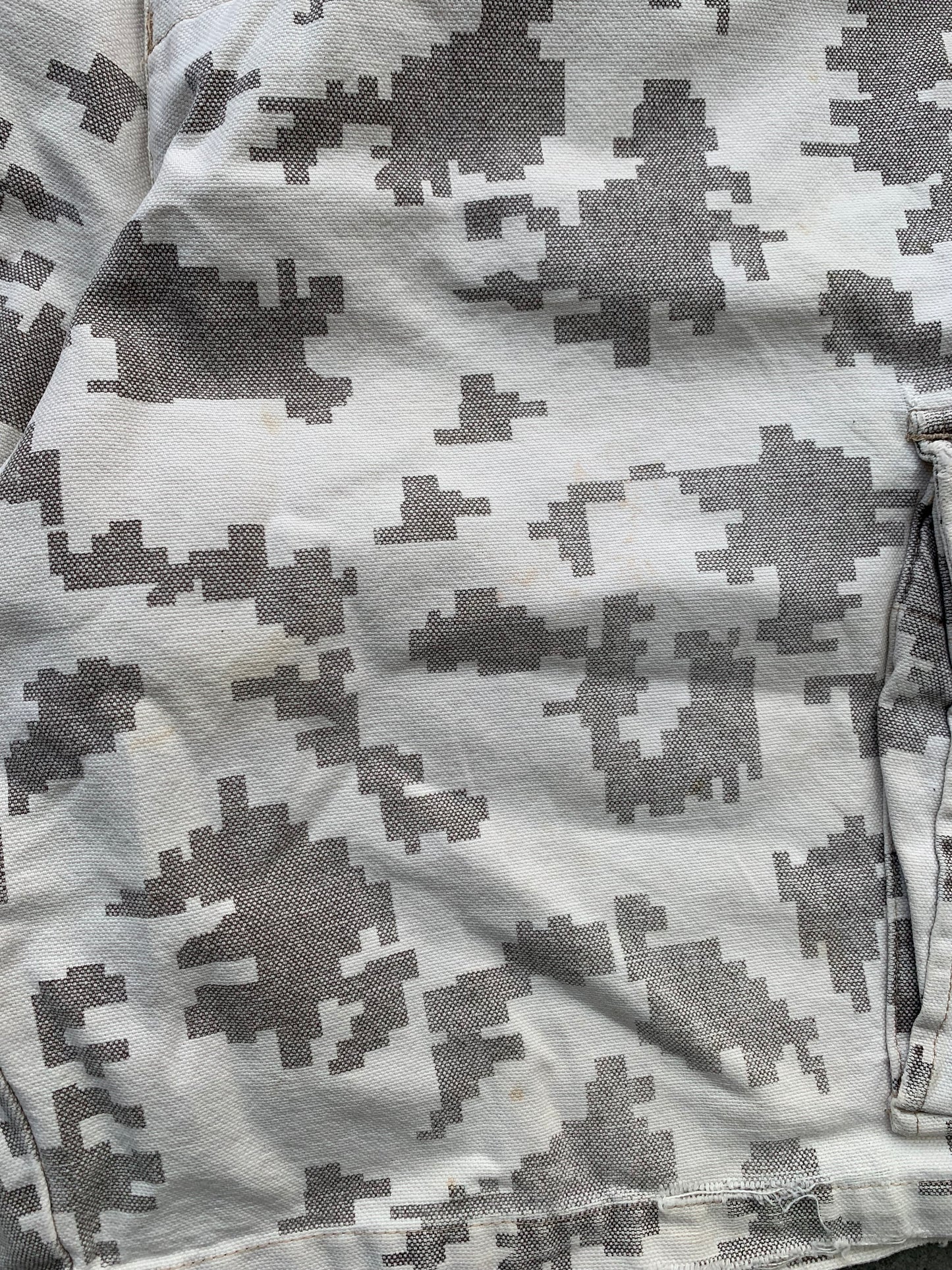 (34”) 90’s Stussy Digi Camo Cargo Shorts