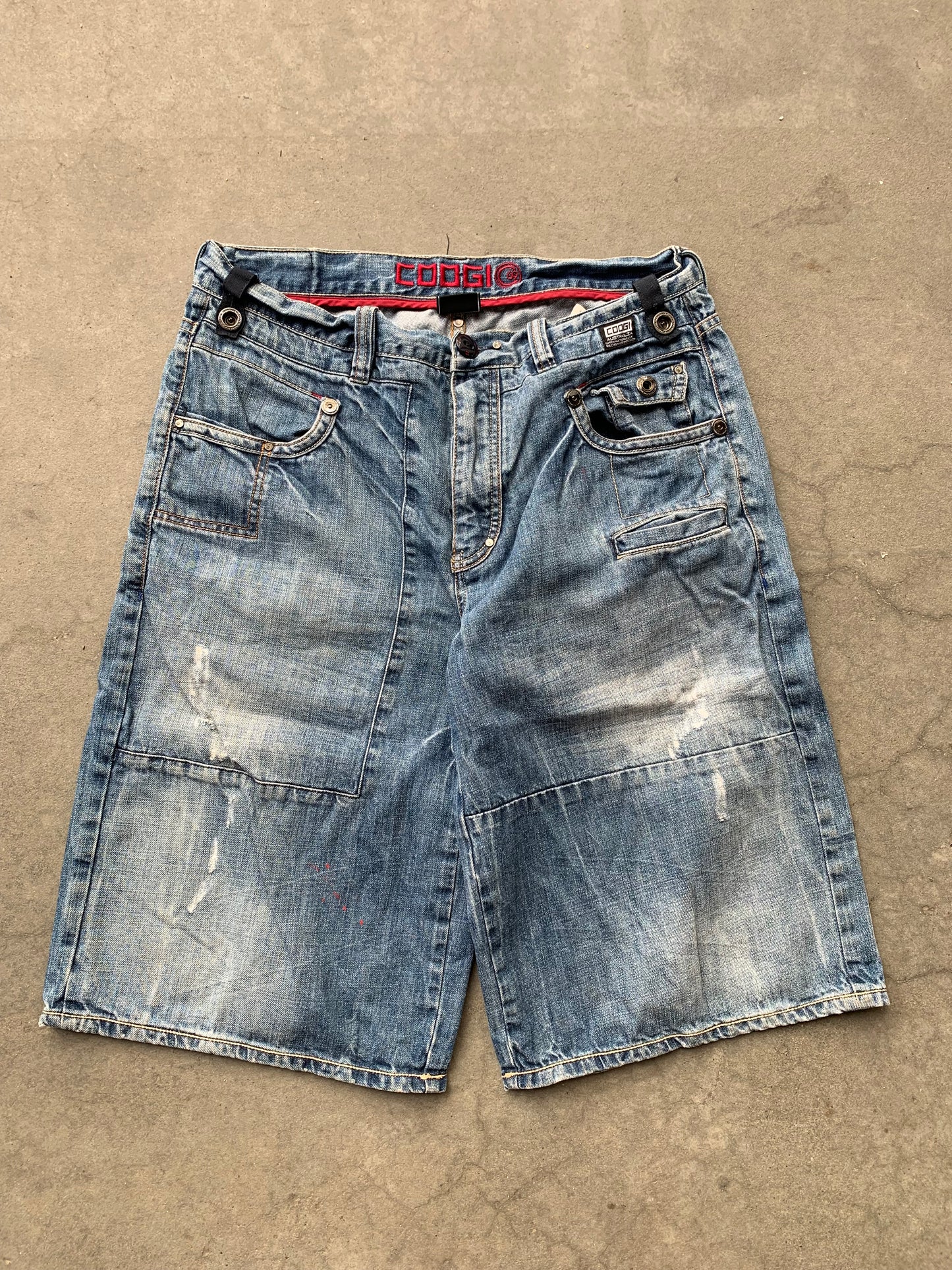 (36”) Y2K Coogi Baggy Jorts