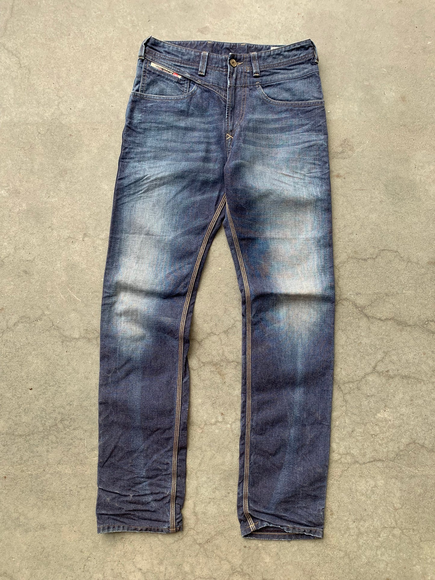 (28”) Y2K Diesel Sunfaded Raw Denim