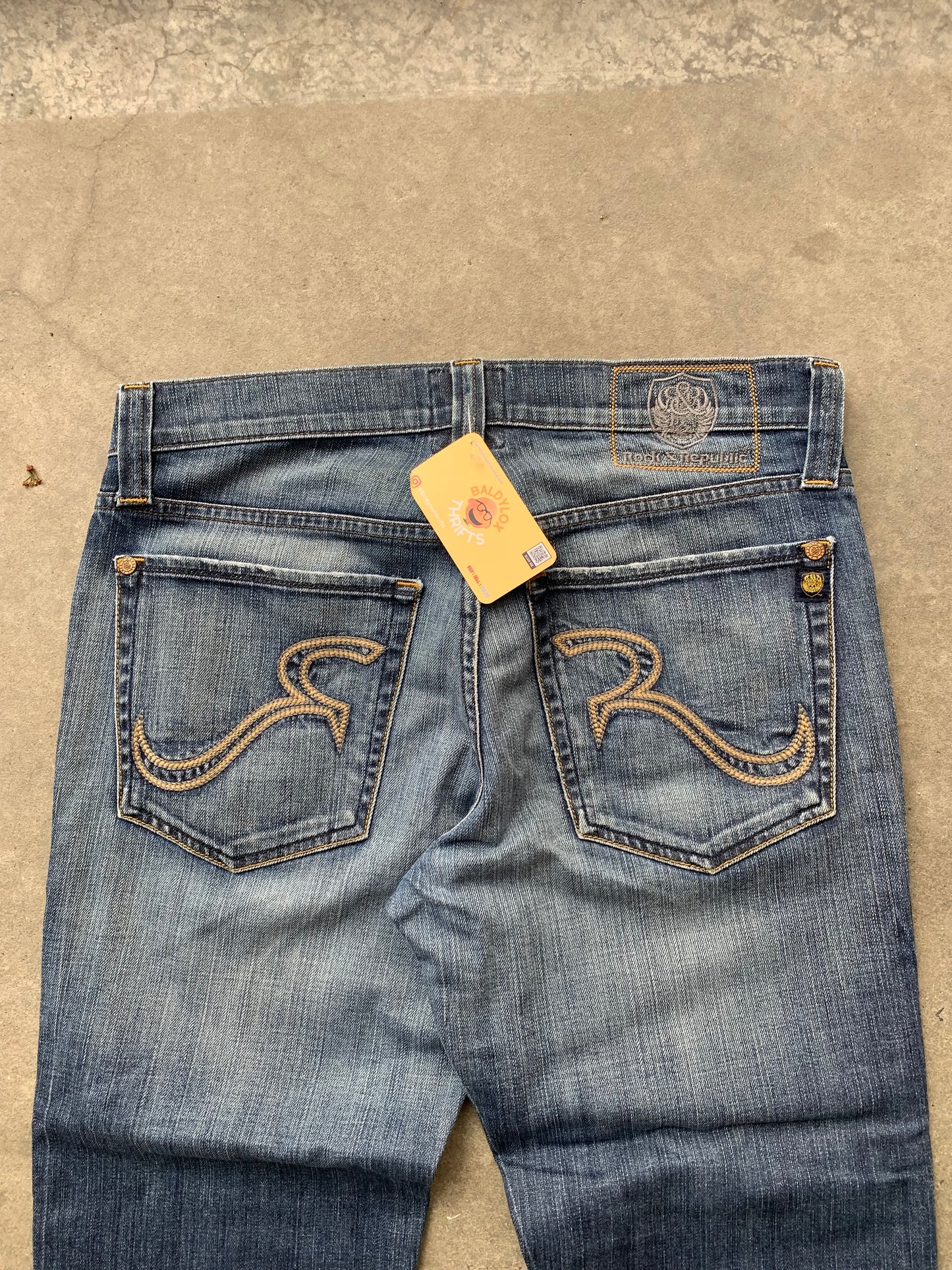 (35”) Baggy Rock & Republic Denim