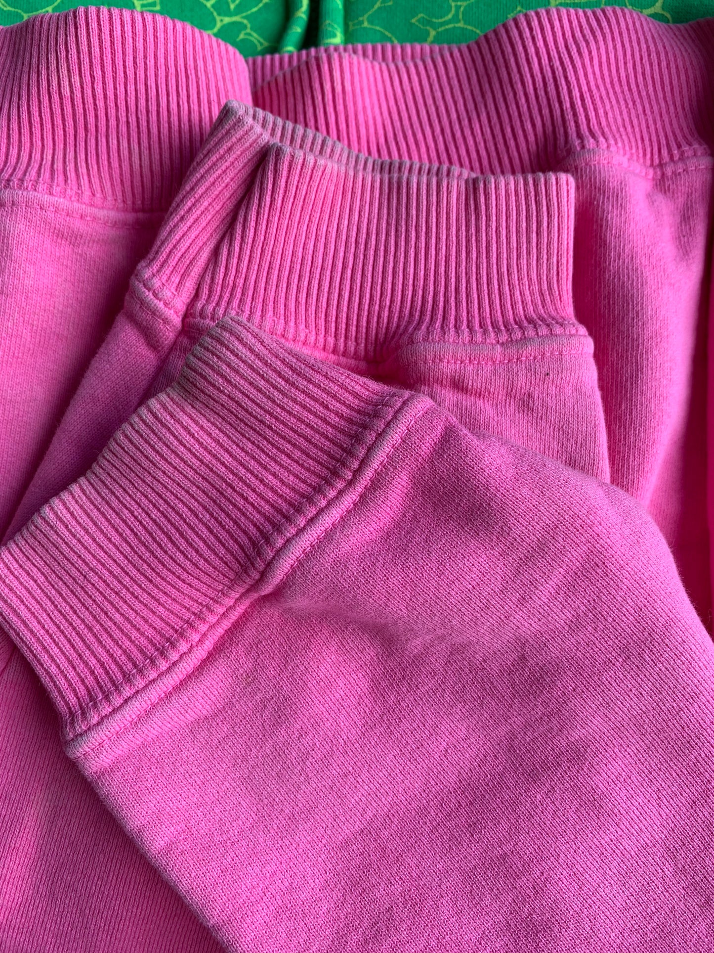 (2X) 90’s Hard Rock Hotel Pink Crewneck