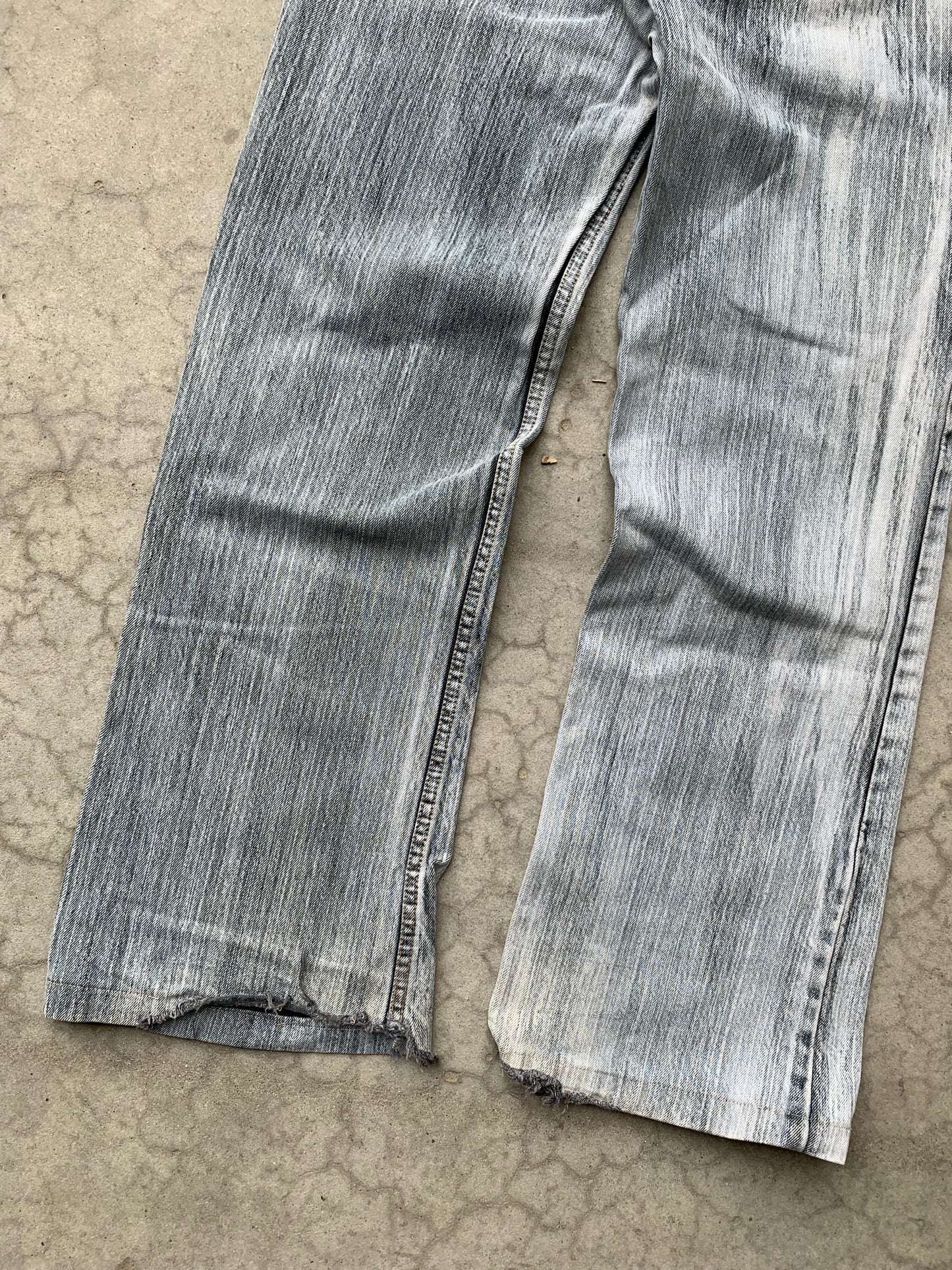 (32”) Garment Dyed Distressed Baggy Figo Jeans