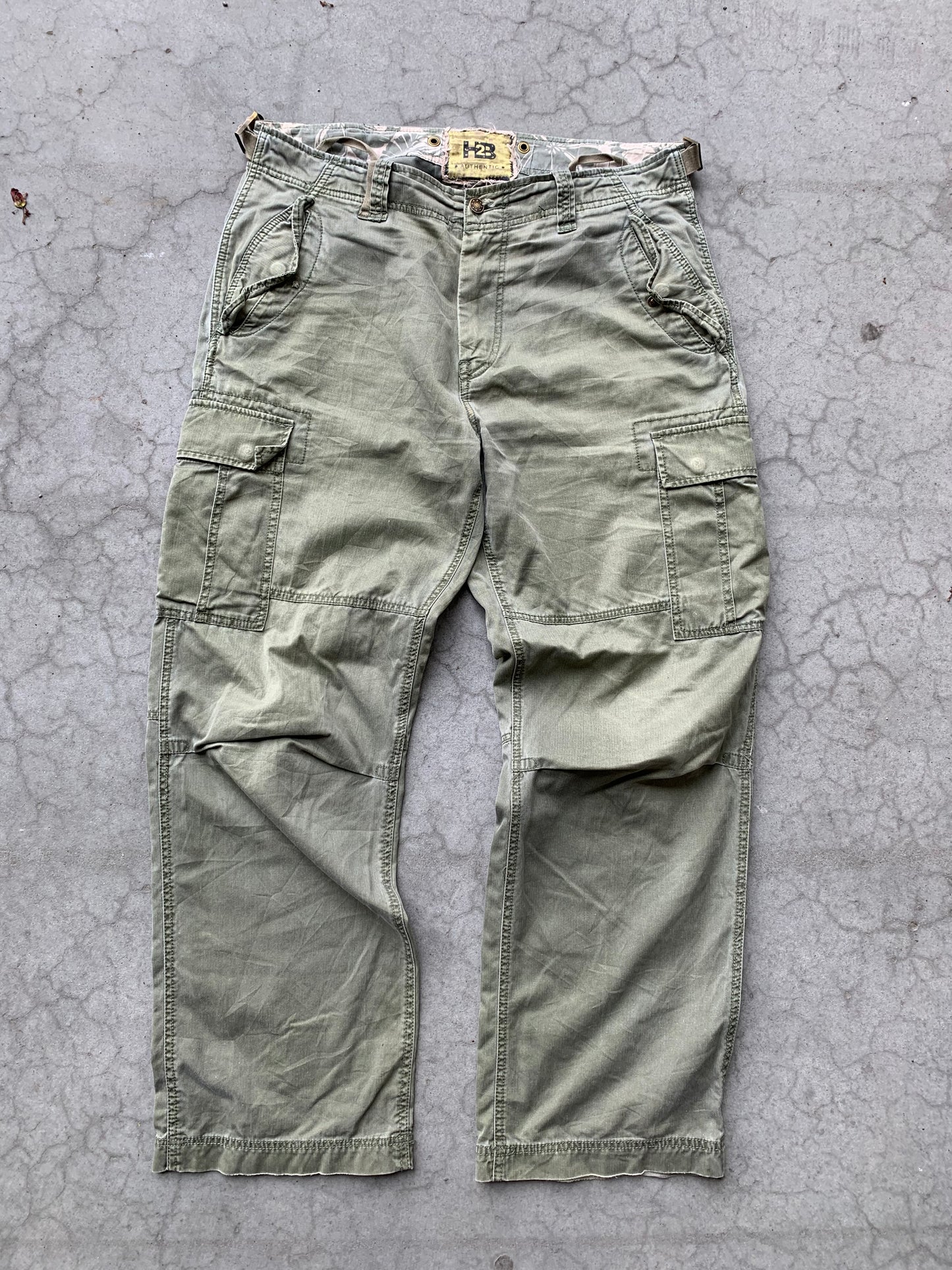 (38”) Vintage Military H2B Surplus Sunfaded Pants