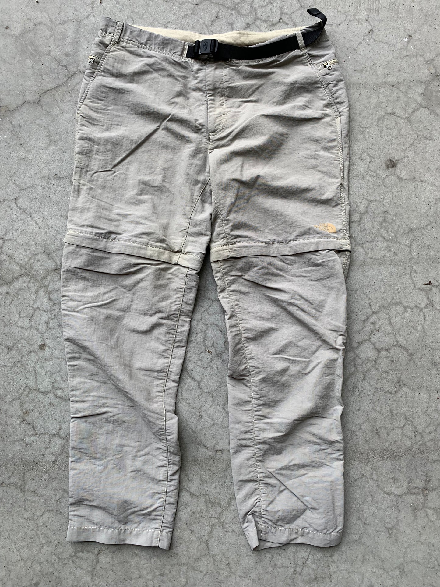 (38”) The North Face Nylon Hiking Pants
