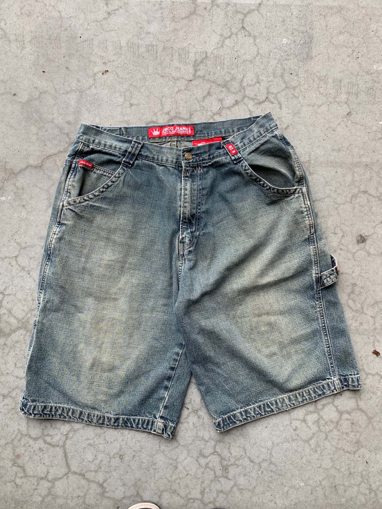 (34”) JNCO Baggy Carpenter Jorts
