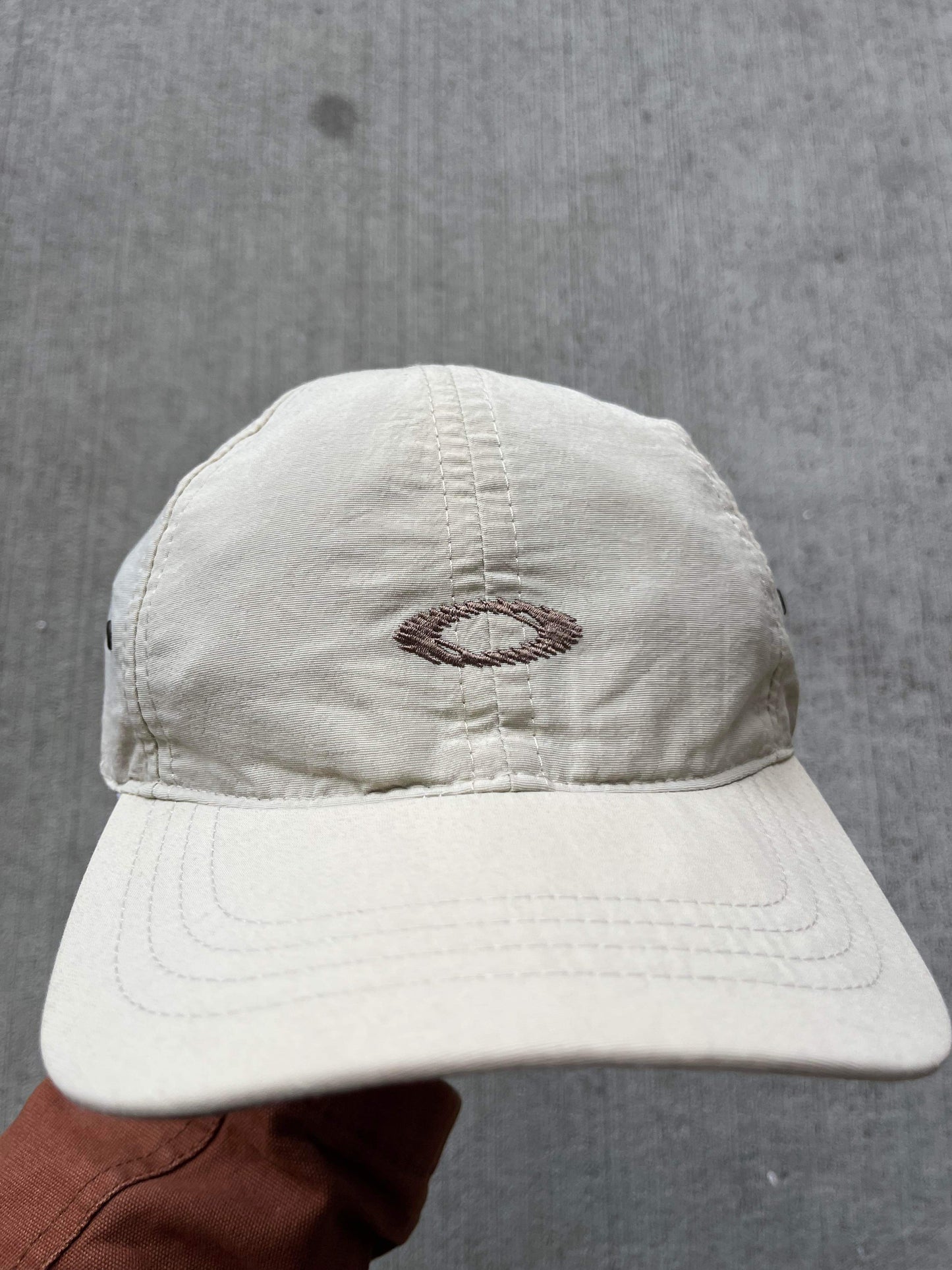 (OSFA) Oakley Hat