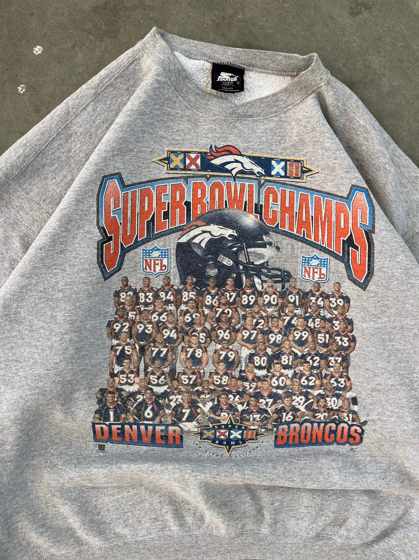 (M) 90’s Denver Broncos Superbowl Champs Crewneck