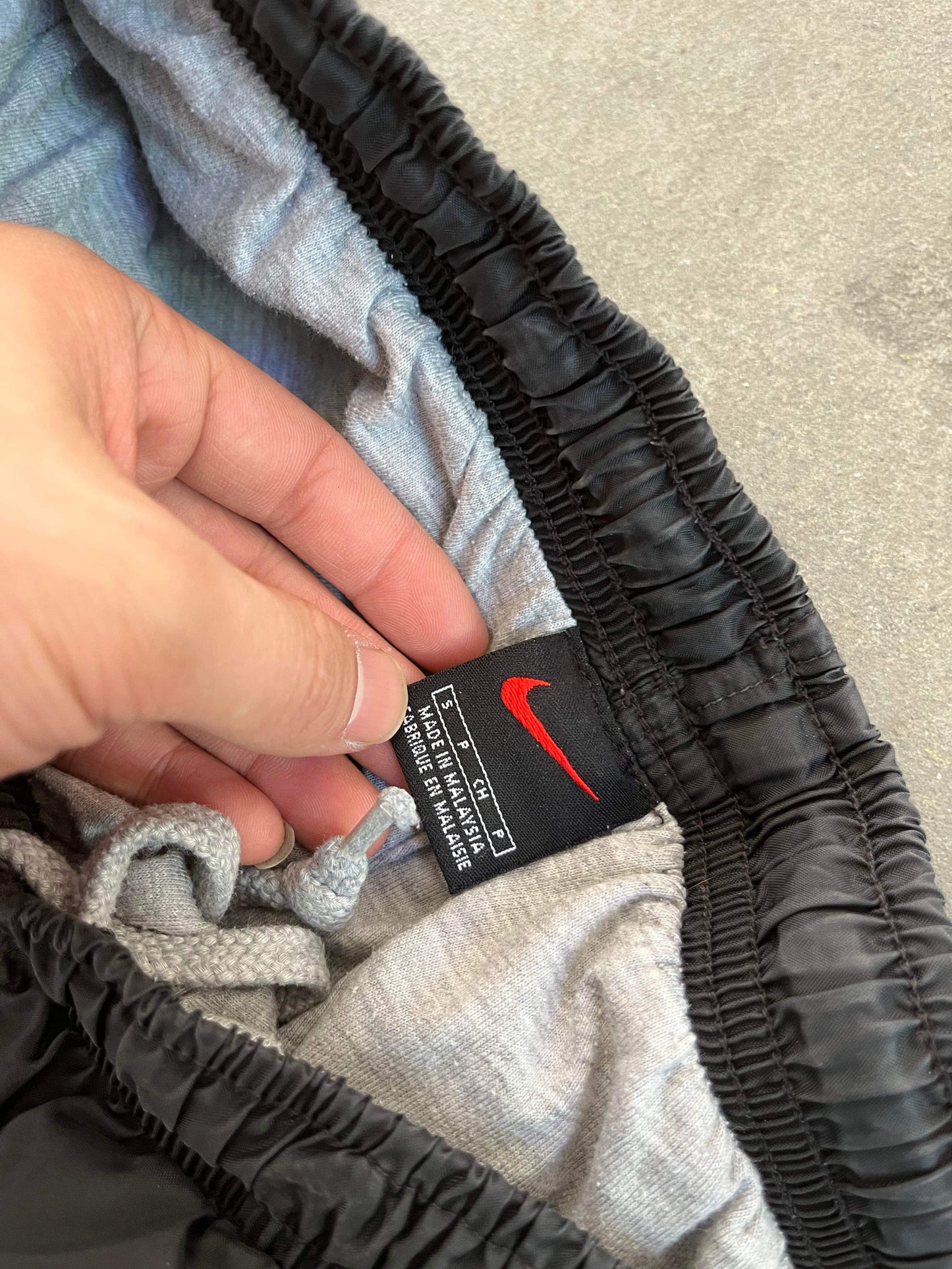 (S) 90’s Nike Windbreaker Pants
