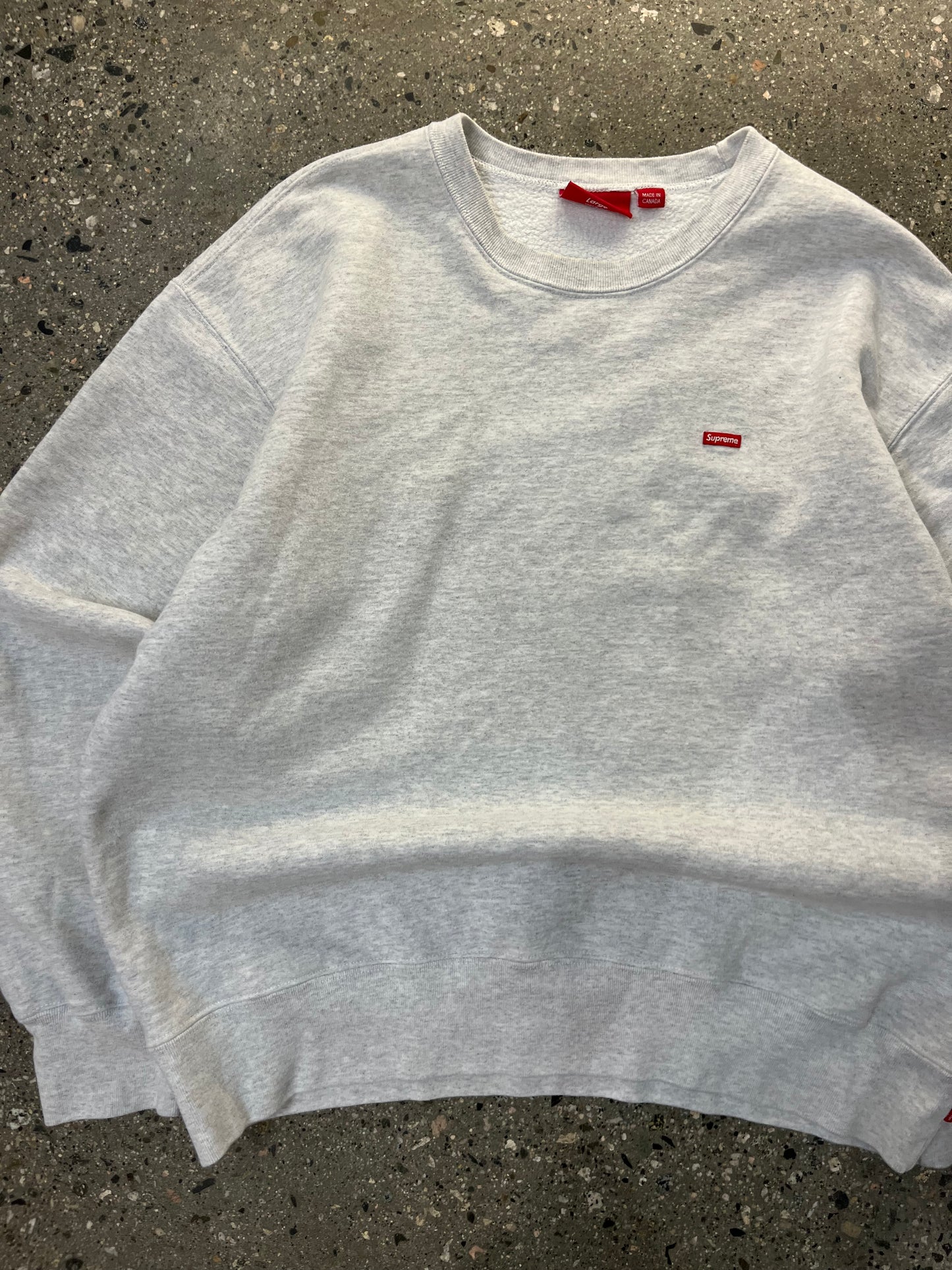 (L/XL) Supreme Thick Small Box Logo Sweater