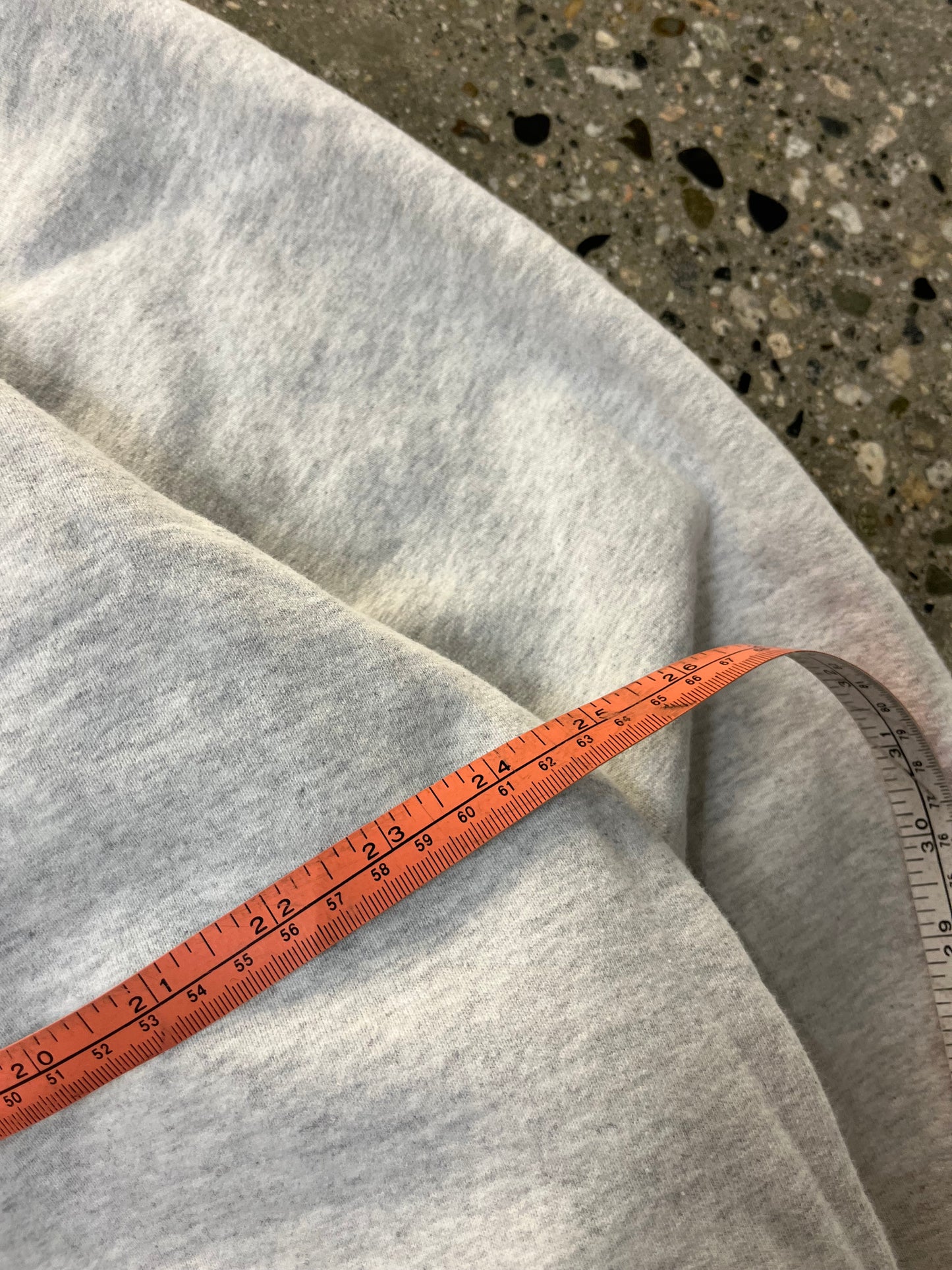 (L/XL) Supreme Thick Small Box Logo Sweater