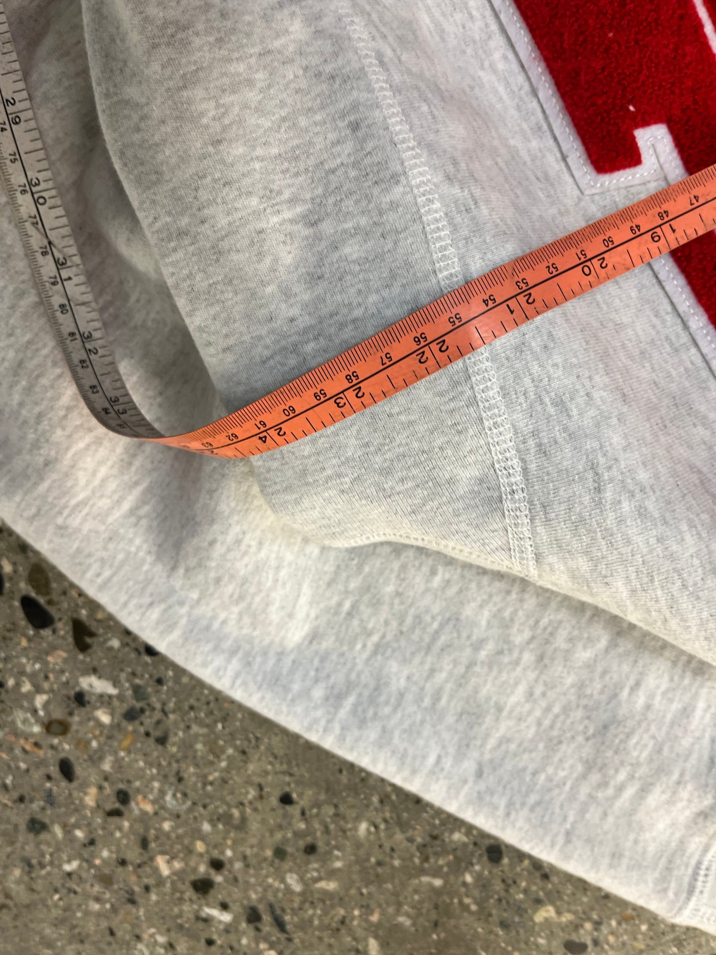 (L/XL) Supreme NYC Osaka Sweater