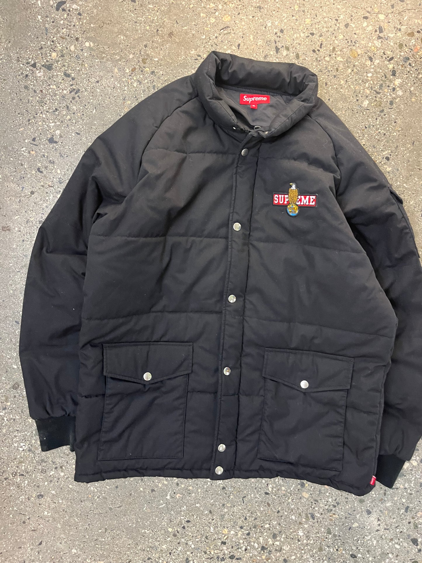 (XL) Supreme World Tour Puffer Jacket