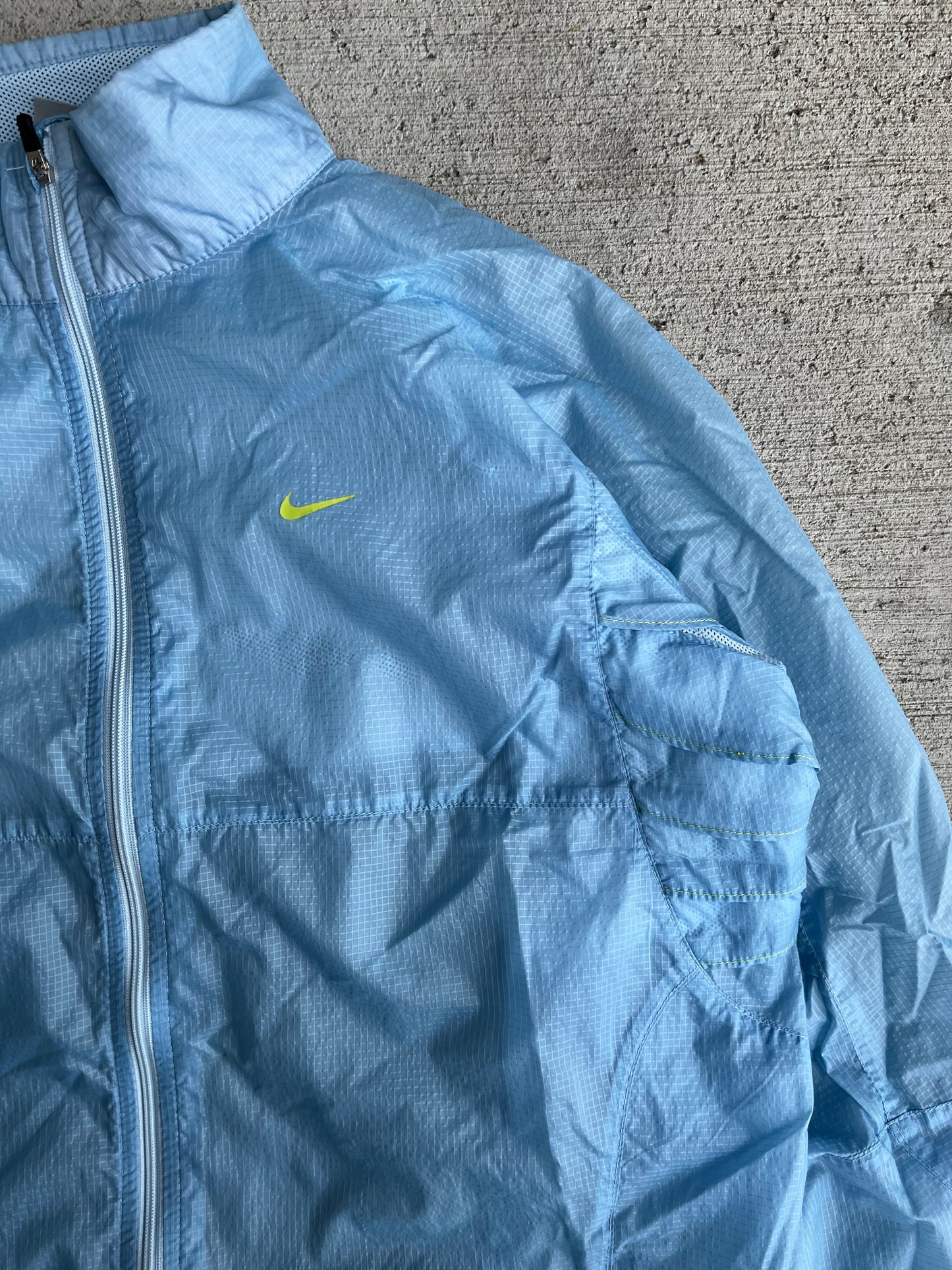 (S) ‘00s Nike Panelled Nike windbreaker